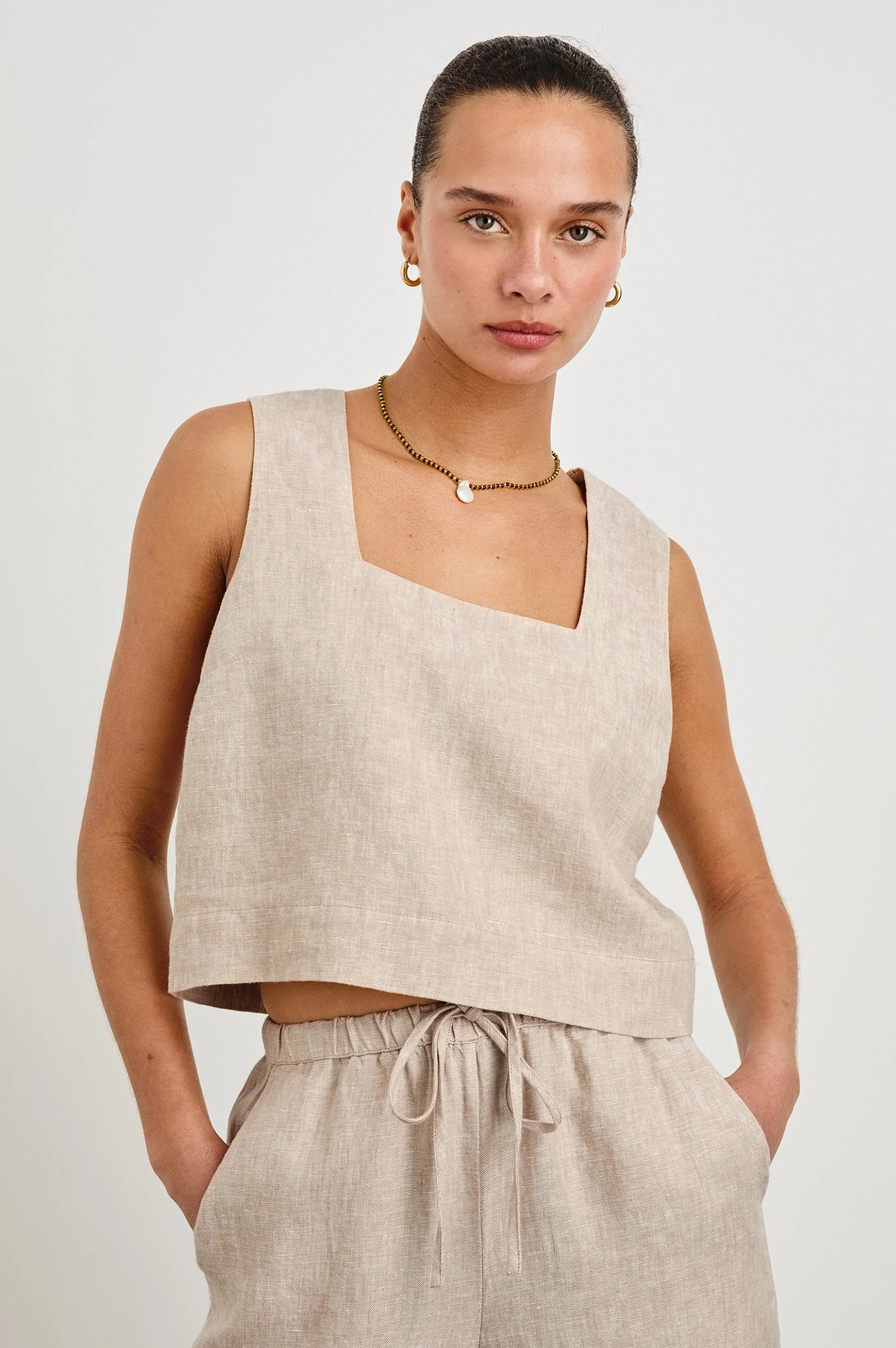 AKIRA TOP - HEATHERED FLAX Rails