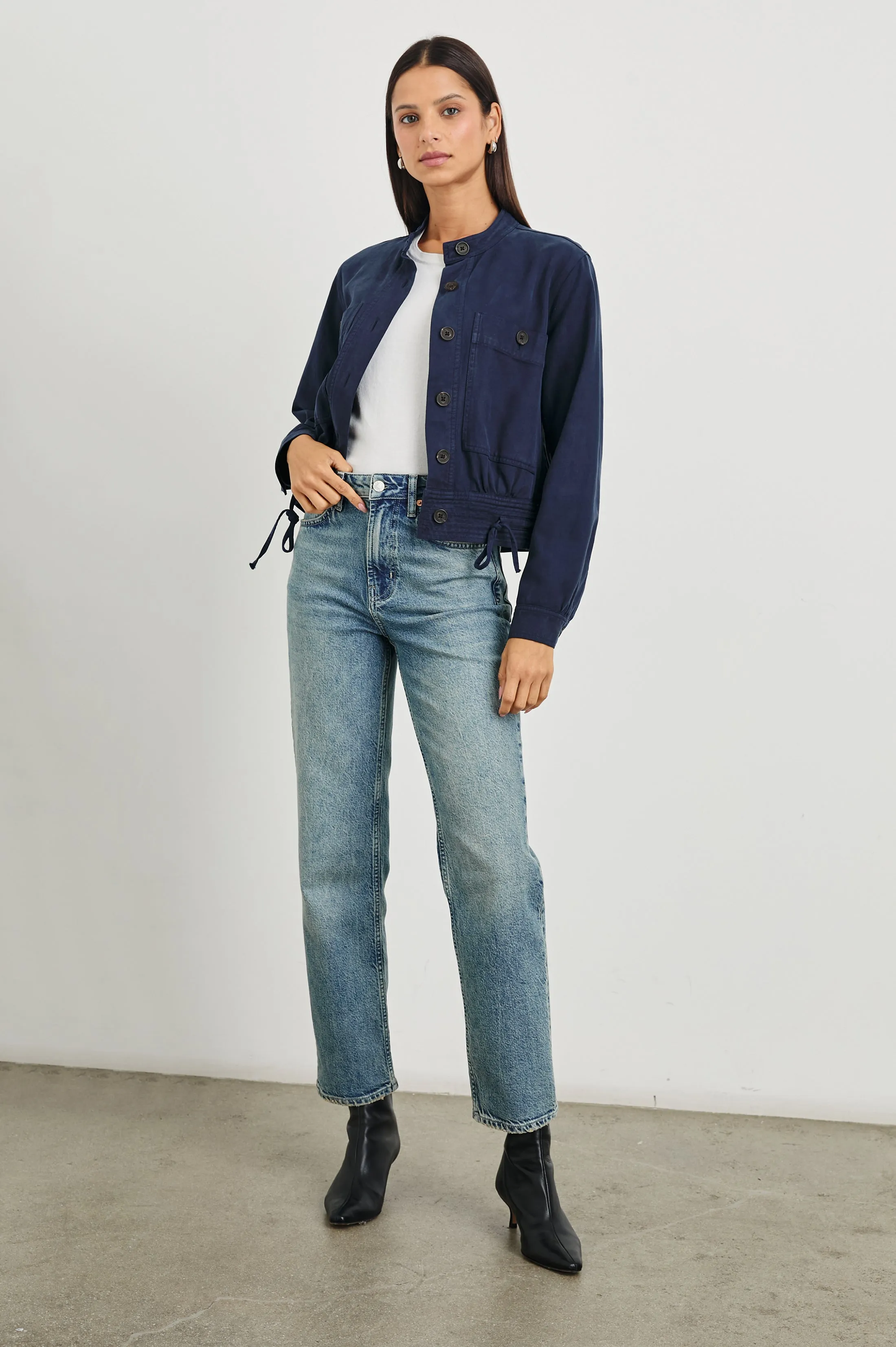 ALMA JACKET - NAVY Rails