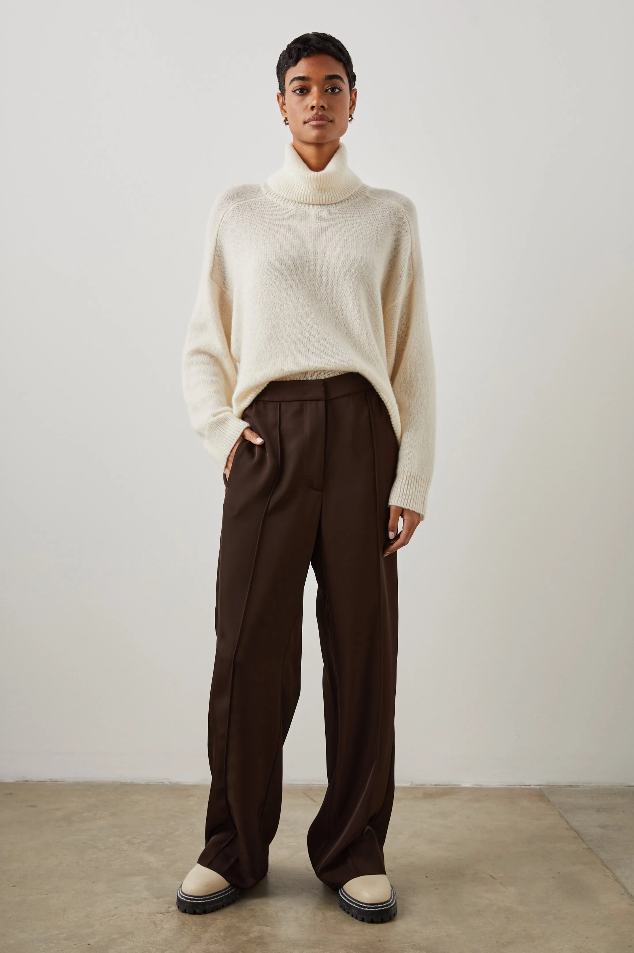 ALTA PANT - ESPRESSO Rails