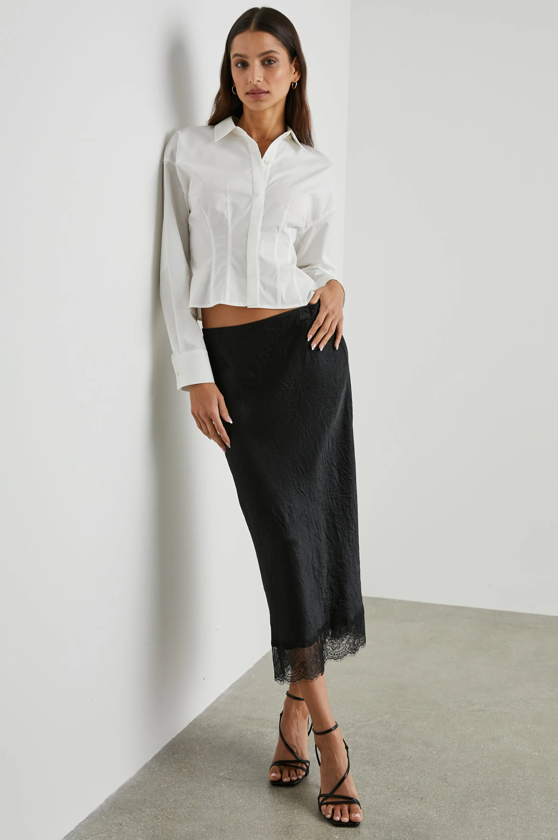 ANABELLE TOP - WHITE Rails