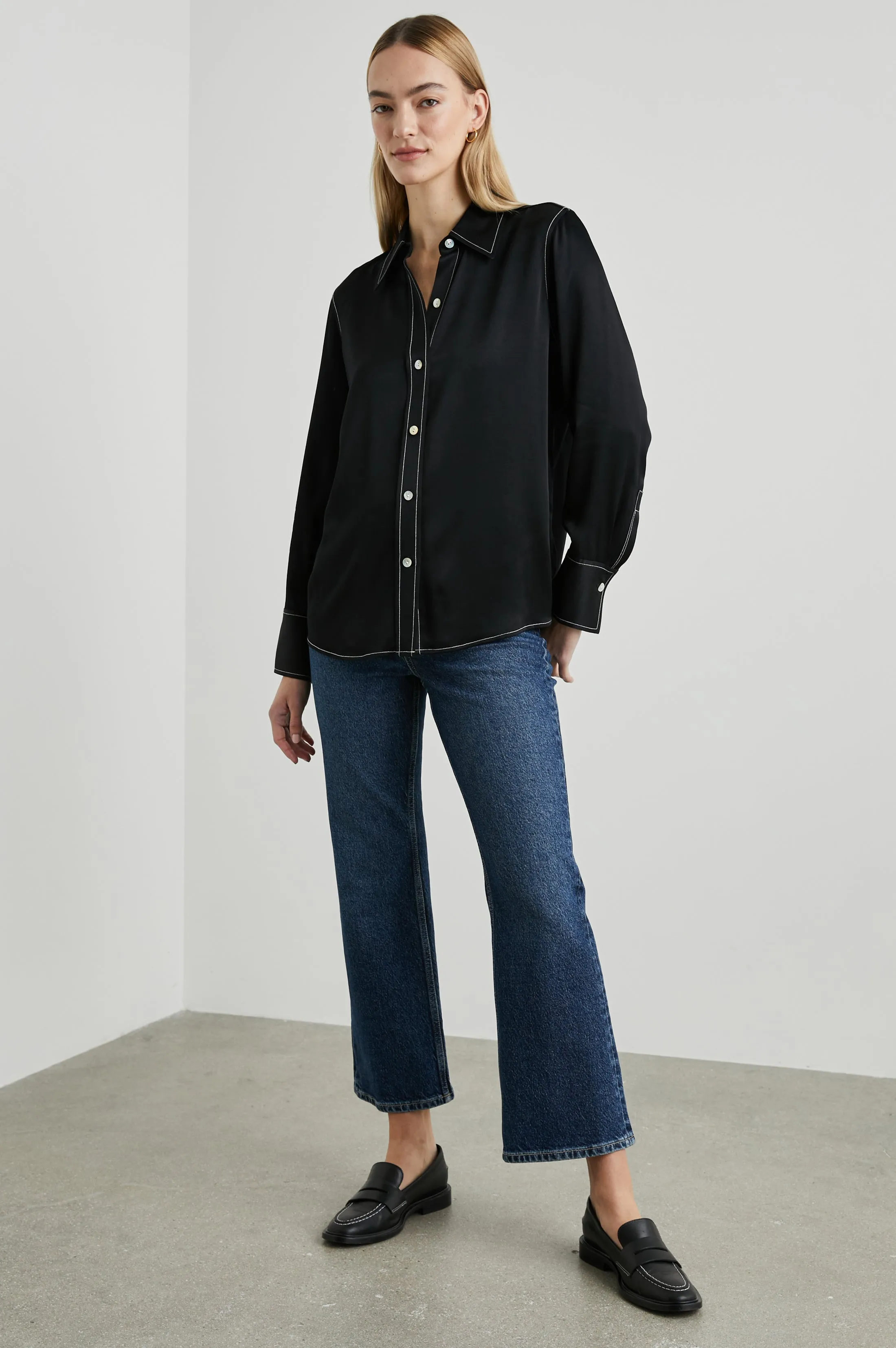 ANDREA TOP - BLACK Rails
