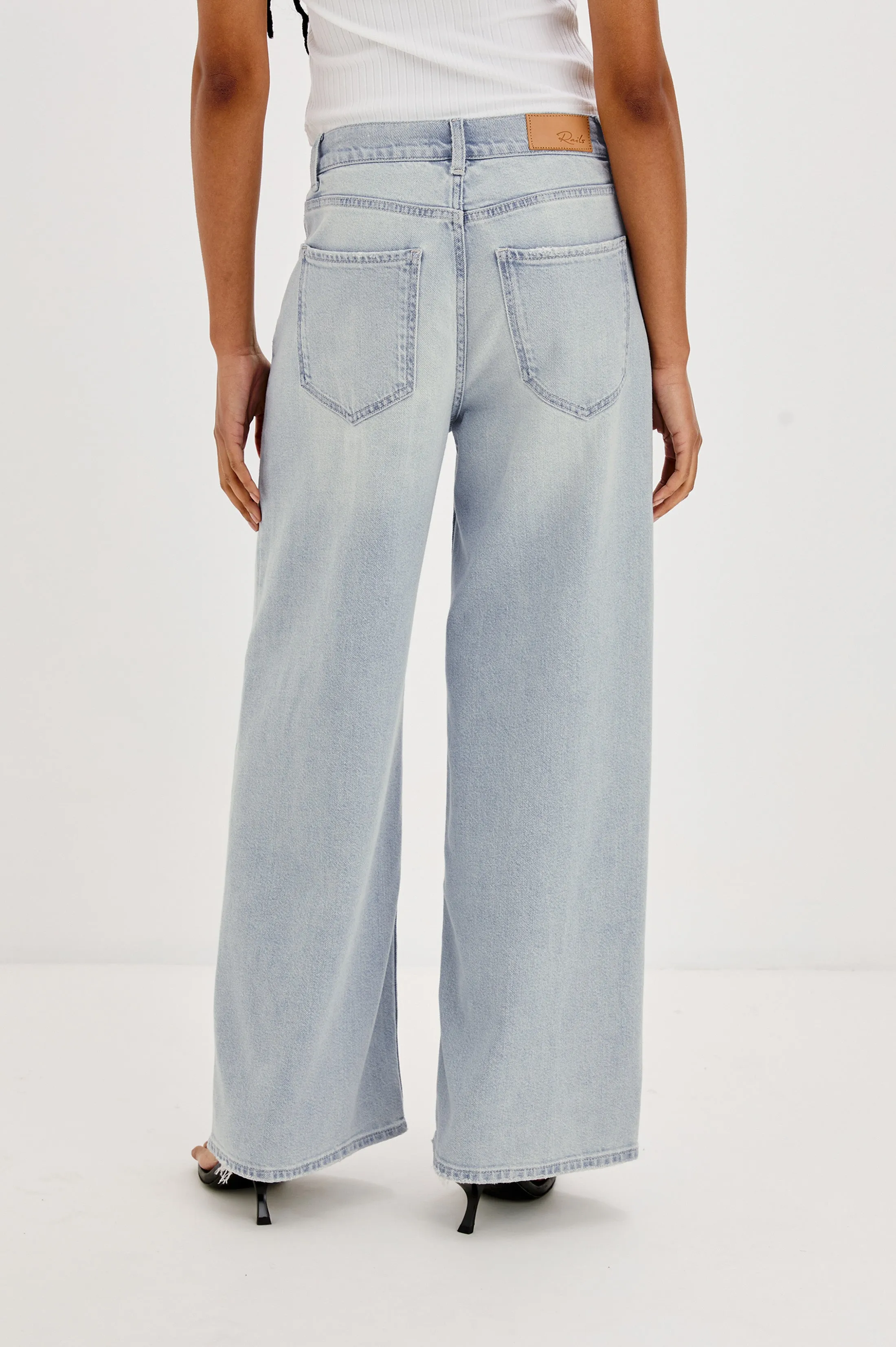 ANGELENO WIDE LEG CROP - SCUBA Rails
