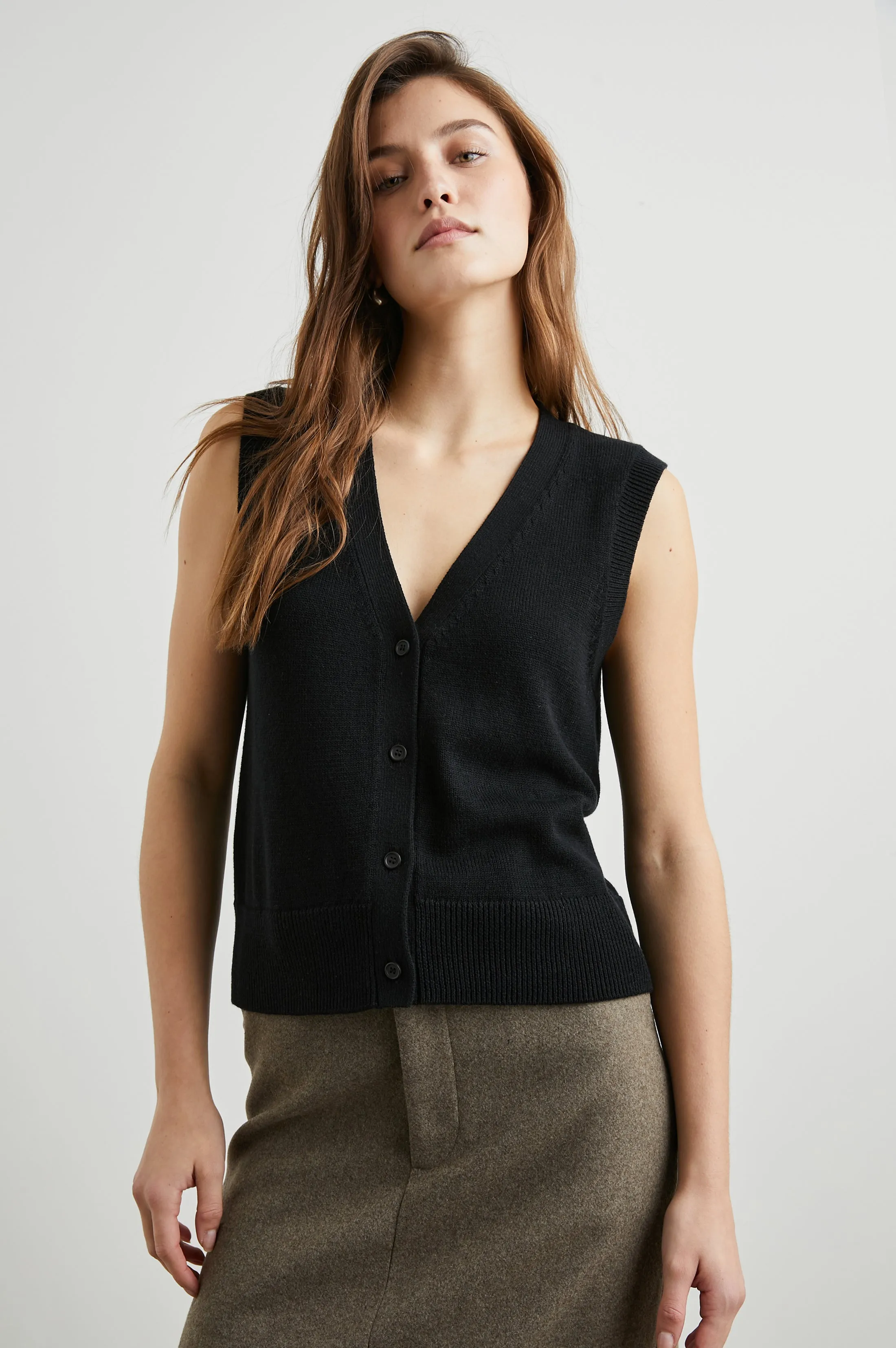 ANNIKA VEST - JET BLACK Rails