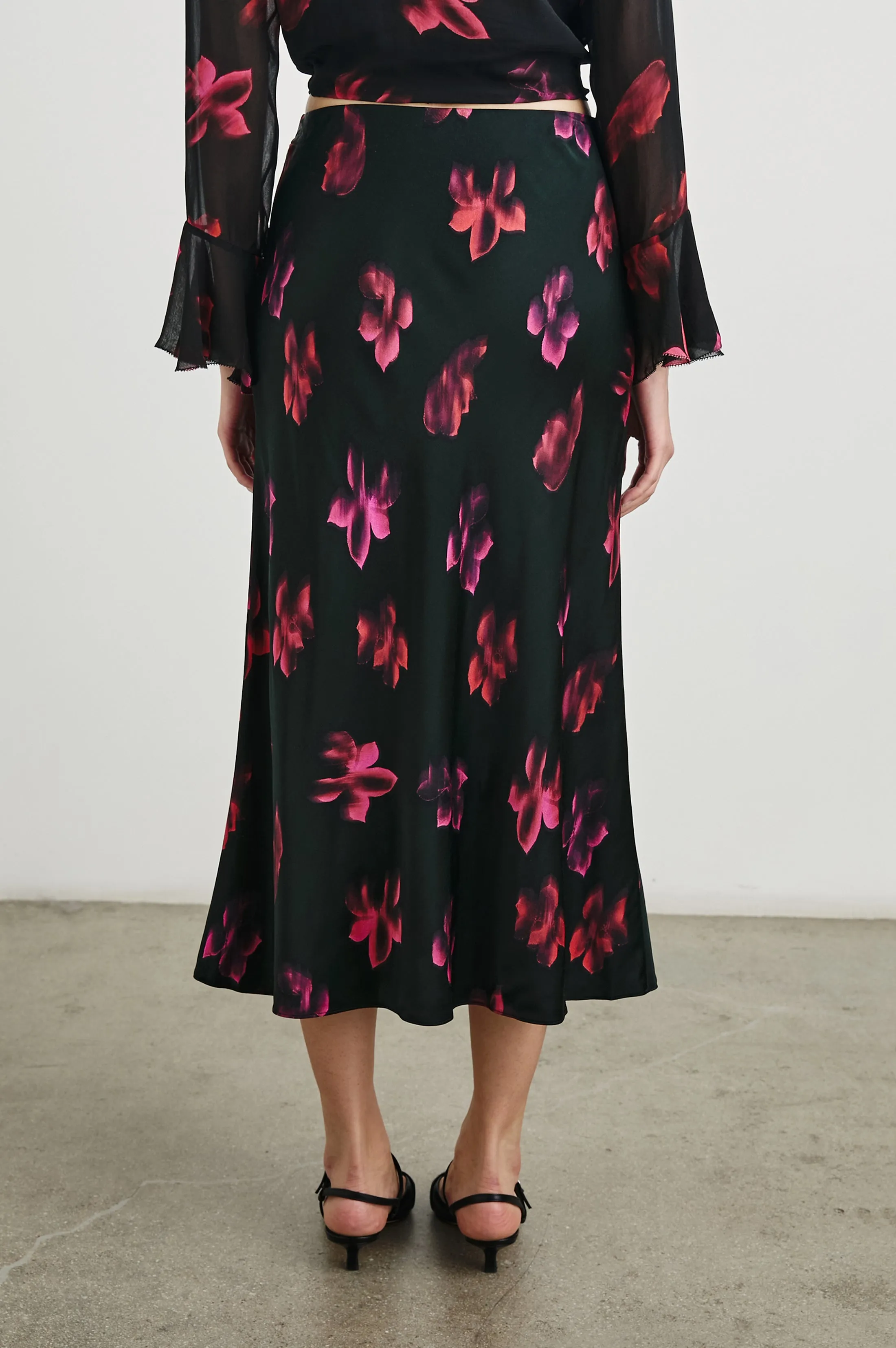 ANYA SKIRT - DARK AZALEA Rails