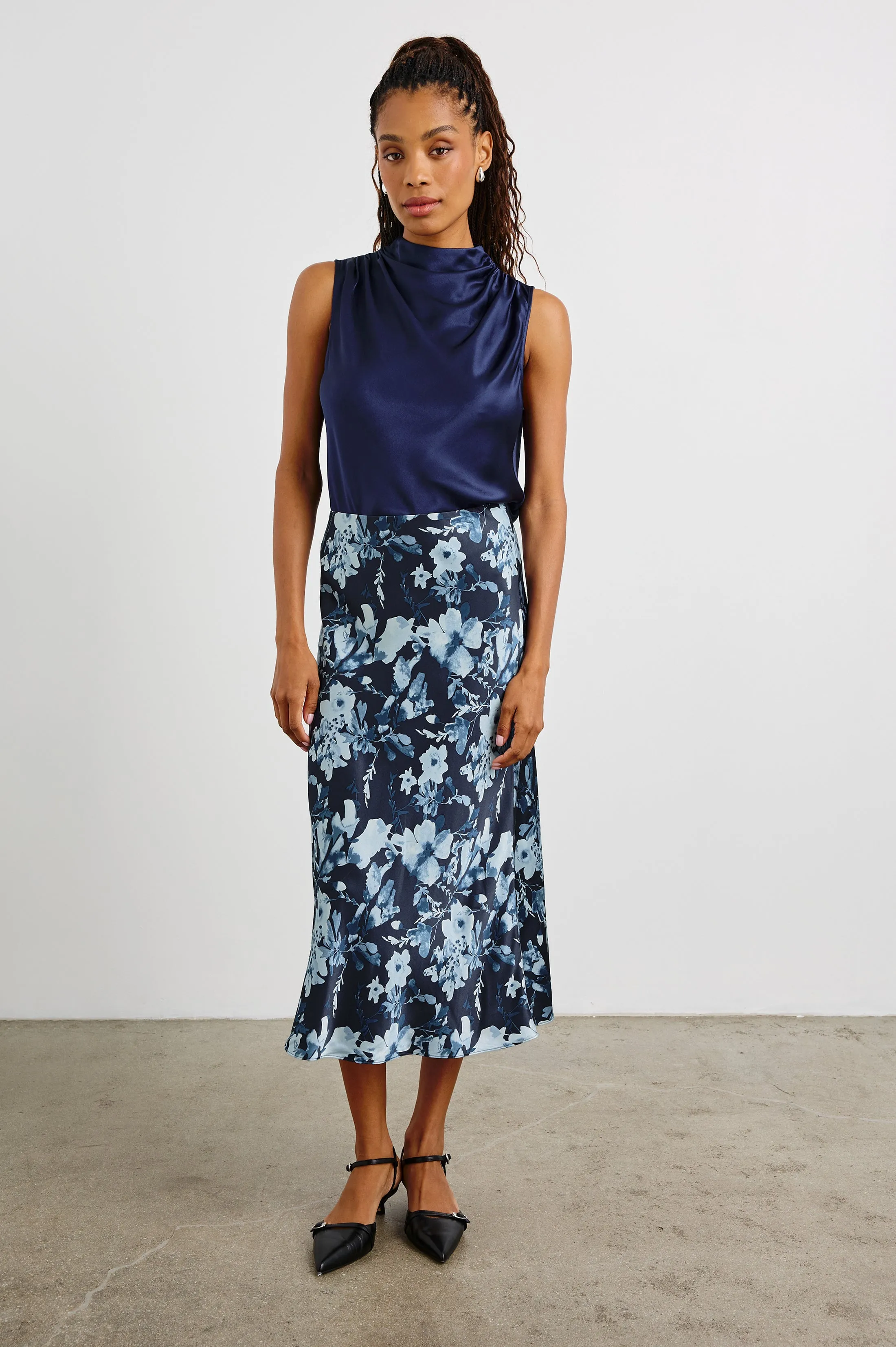 ANYA SKIRT - INDIGO BLOSSOMS Rails