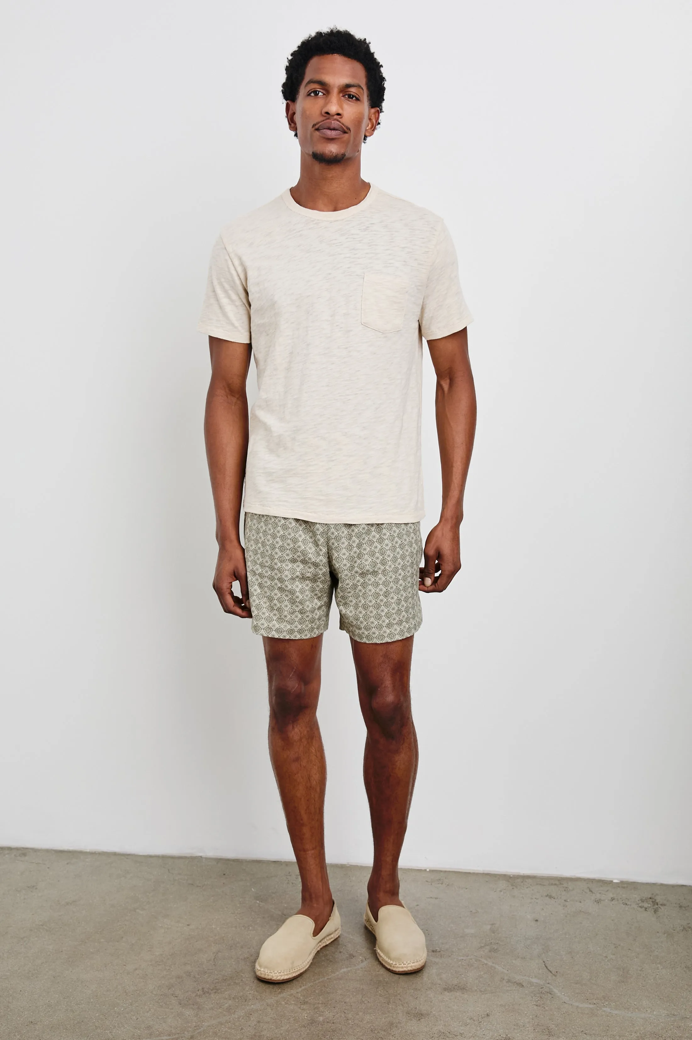 ARIES SHORT - DIAMOND OAT OLIVE Rails
