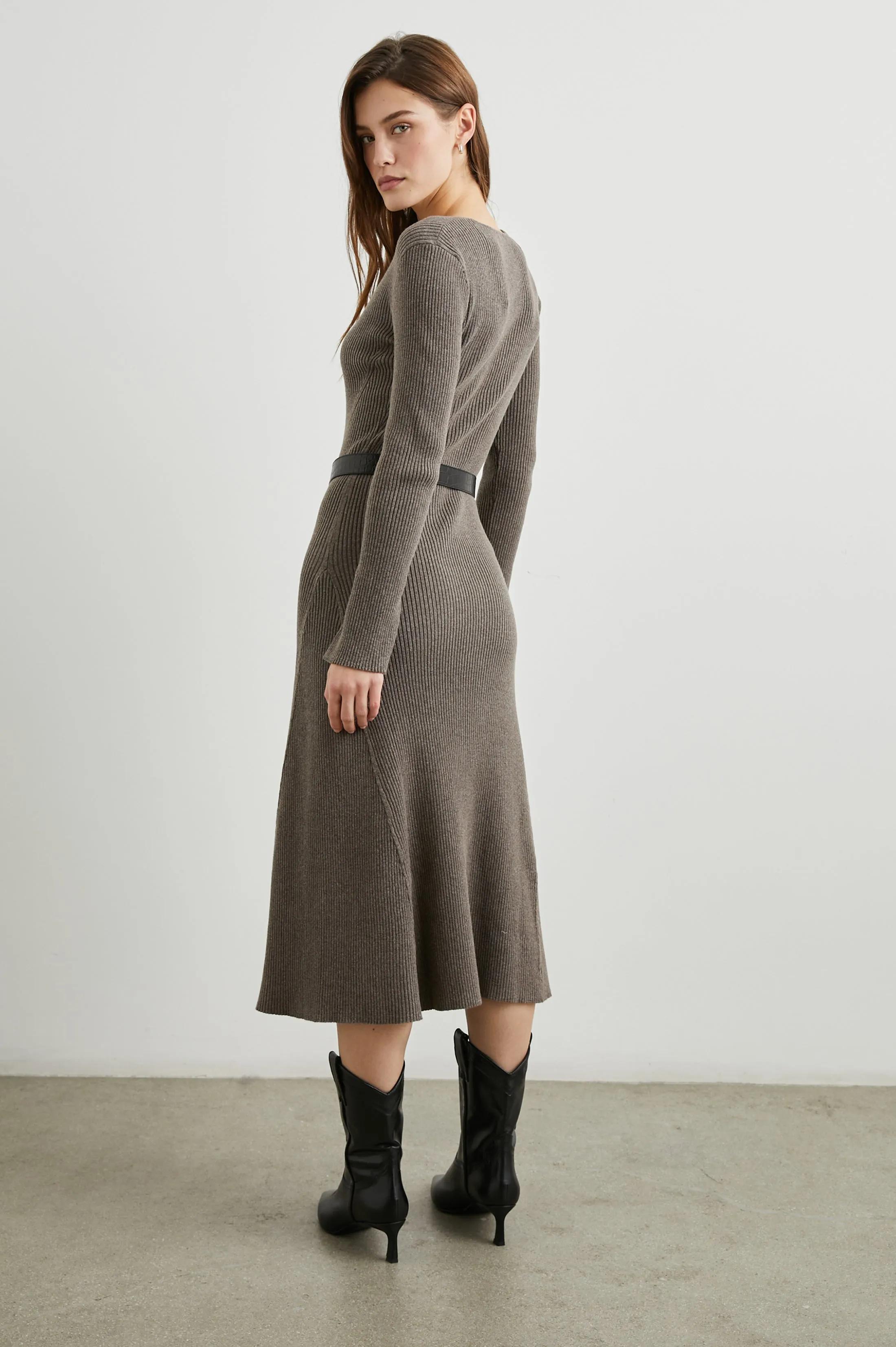 ARLETTE DRESS - HAZELNUT Rails