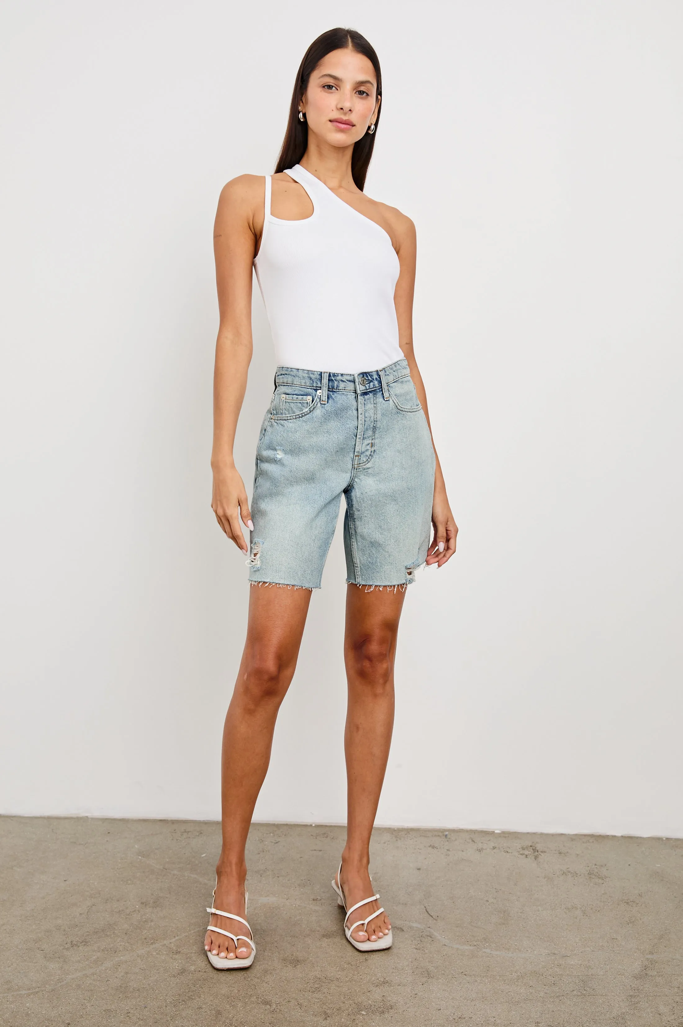BEACHWOOD SHORT - LIGHT VINTAGE DISTRESS Rails