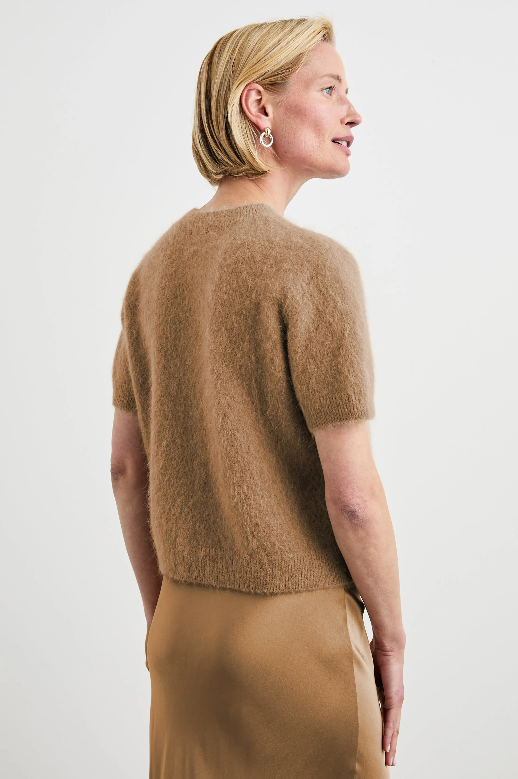 BRIAR TOP - CAMEL Rails