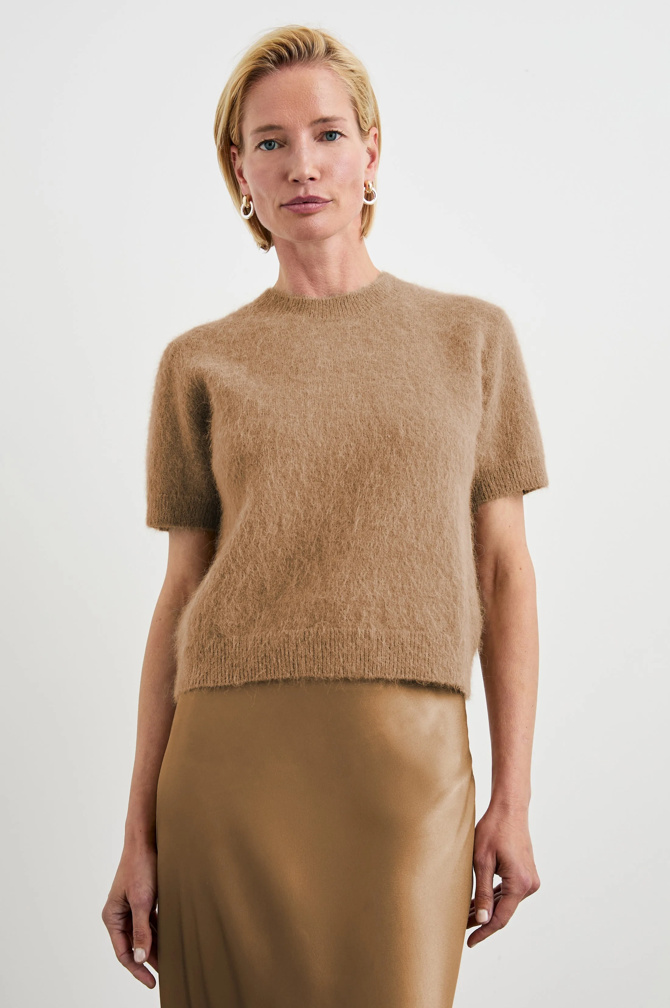 BRIAR TOP - CAMEL Rails