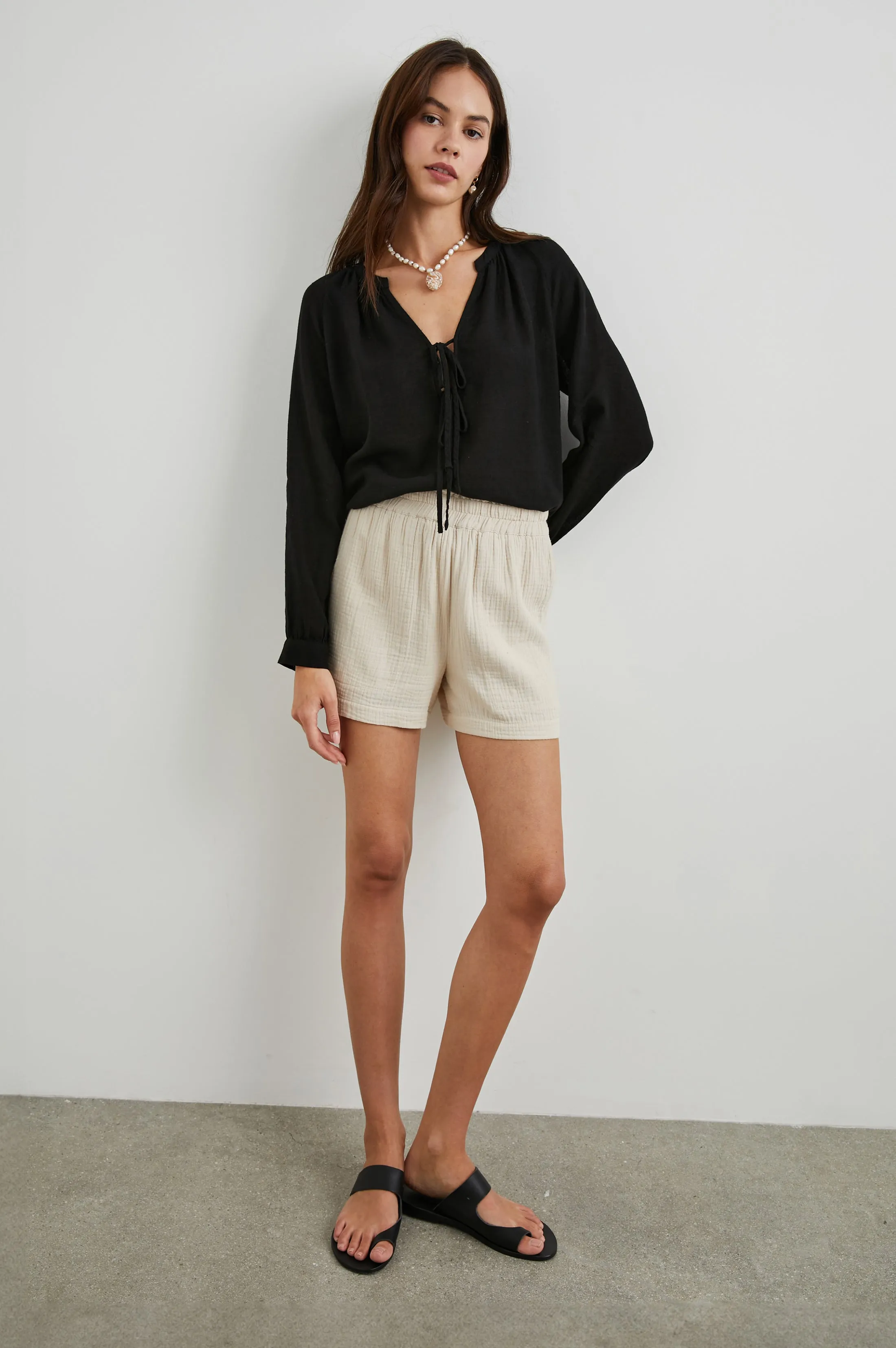 BRIELLE TOP - BLACK Rails