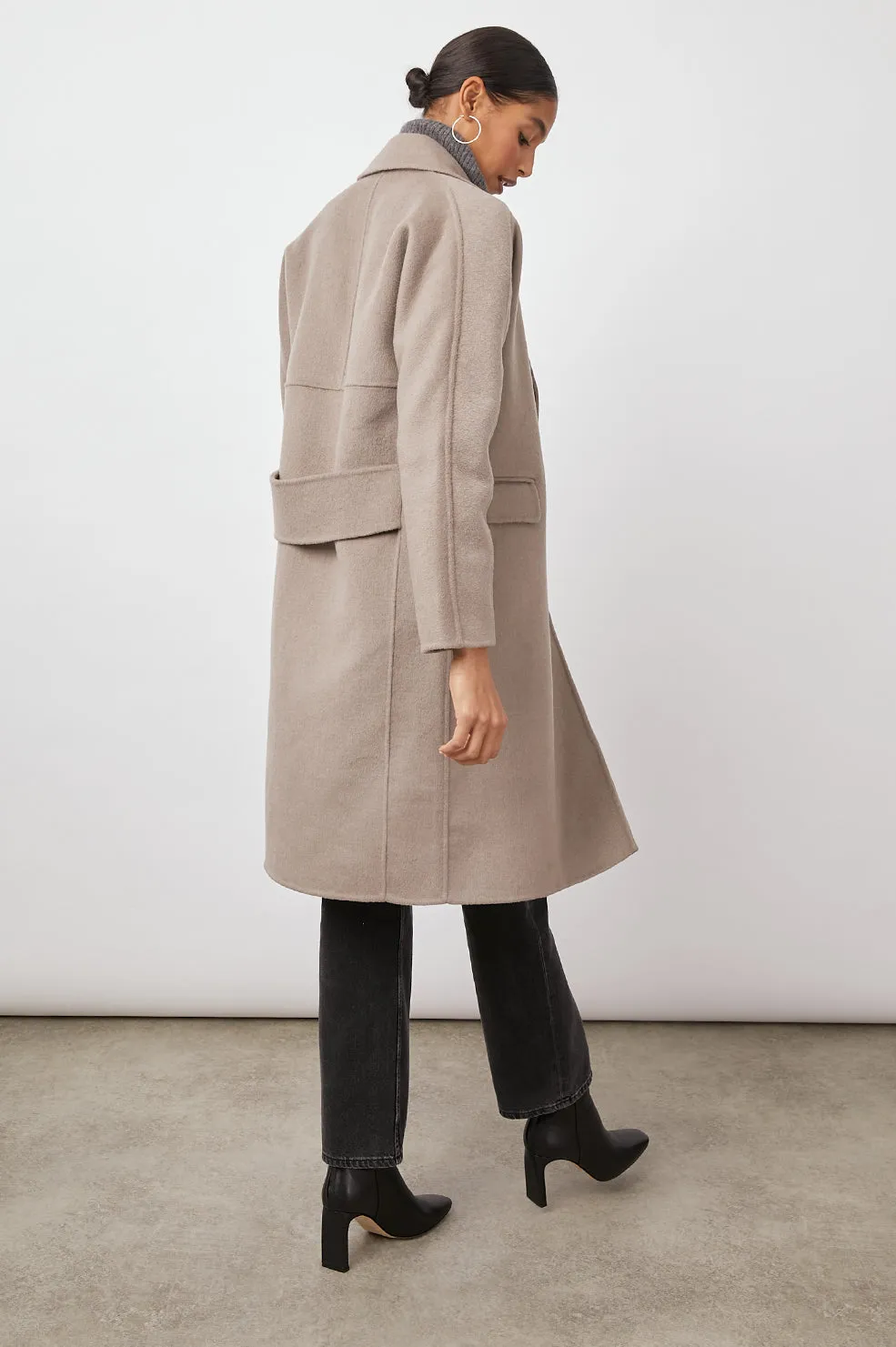 BRISTOL COAT - MINK Rails