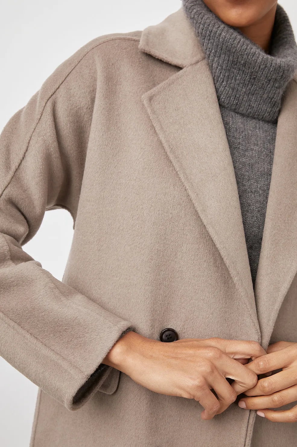 BRISTOL COAT - MINK Rails
