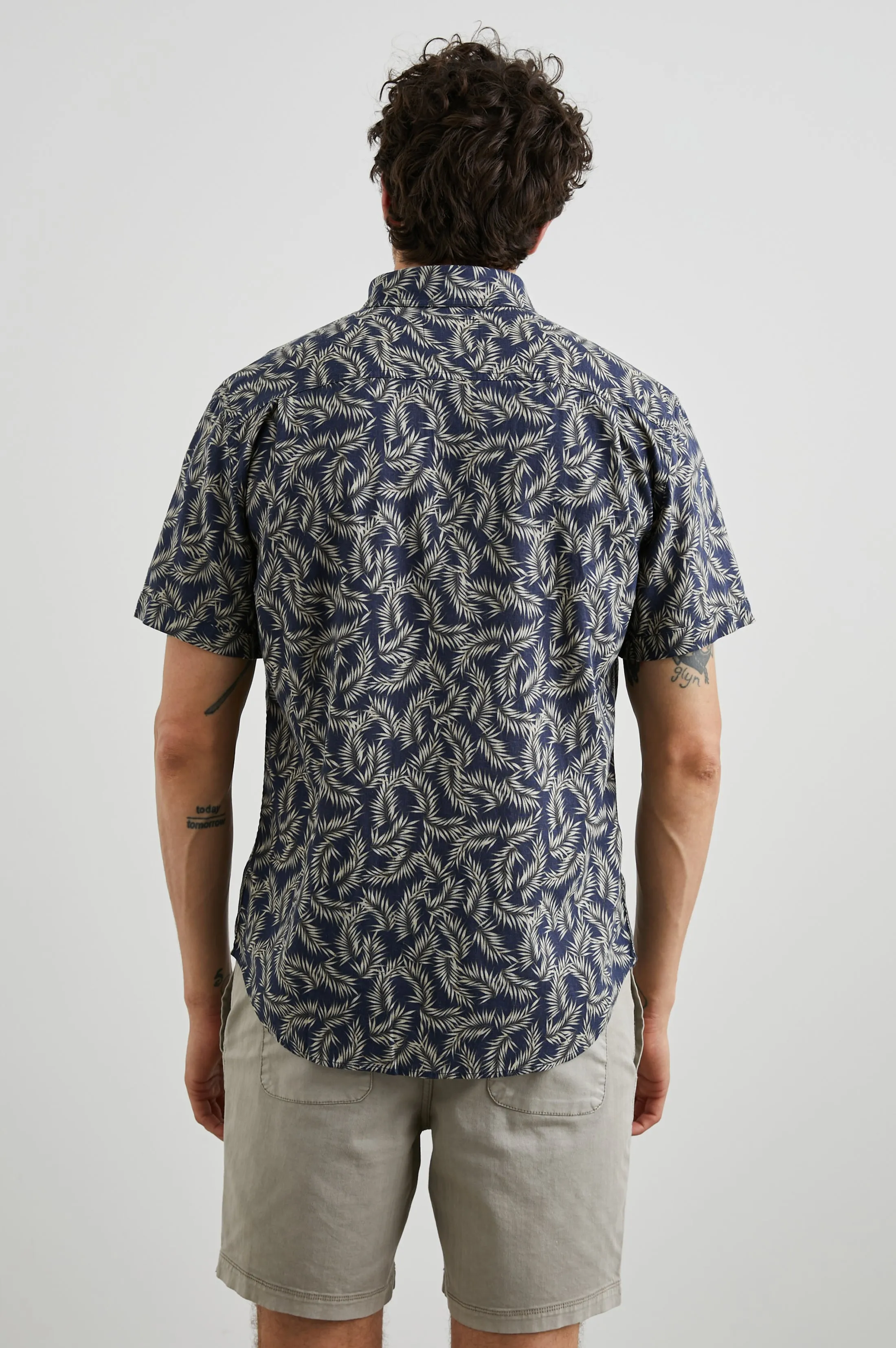 CARSON SHIRT - PALM AMERICANO NAVY Rails