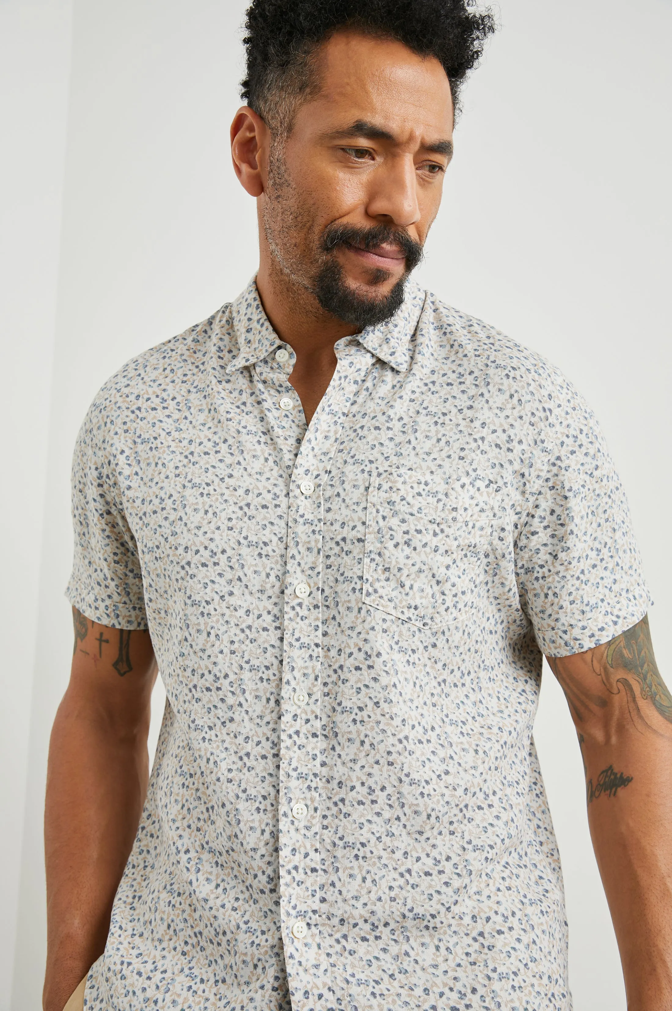 CARSON SHIRT - SPRING BLOSSOM PARCHMENT Rails