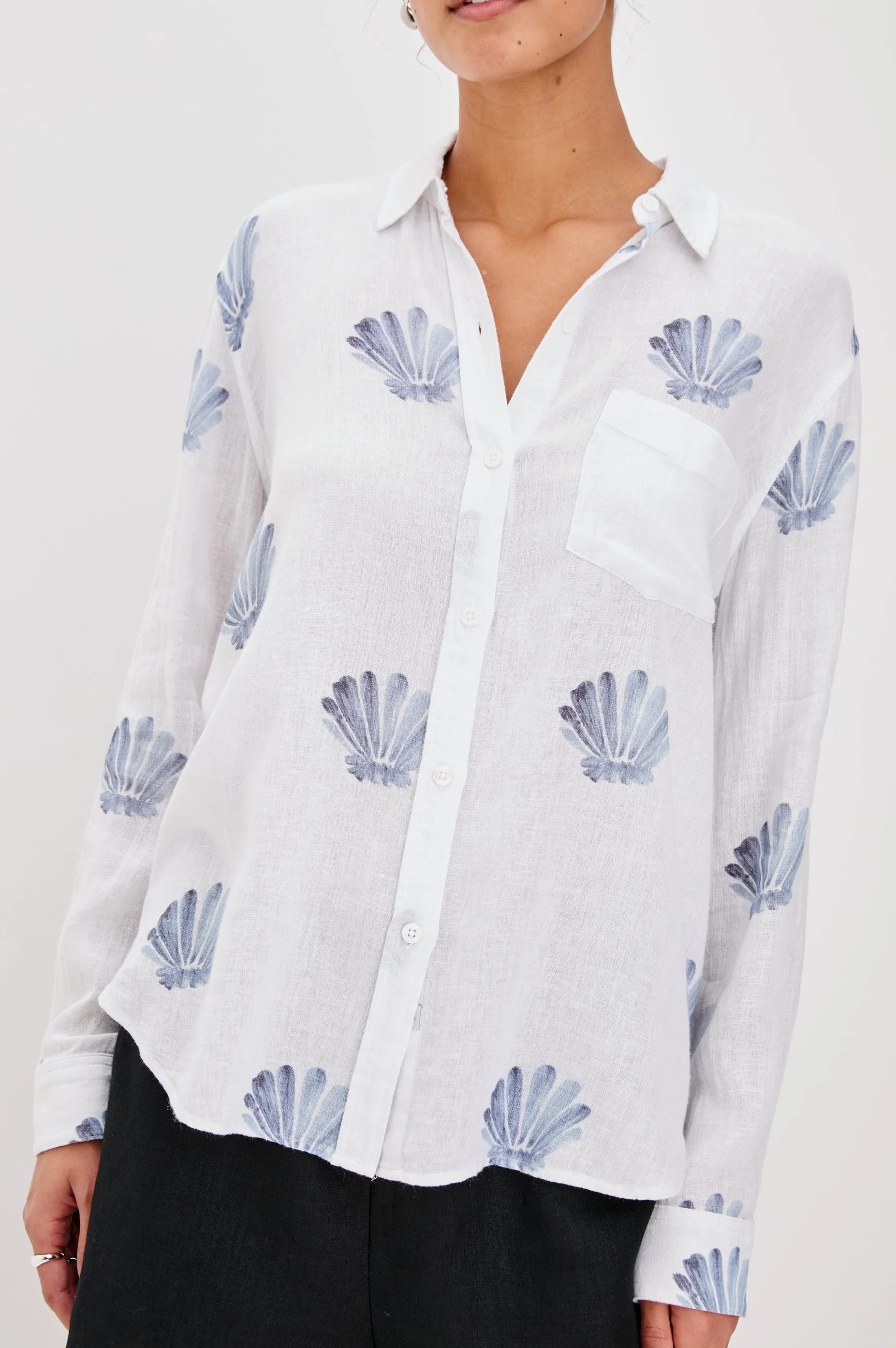 CHARLI SHIRT - BLUE SEASHELLS Rails