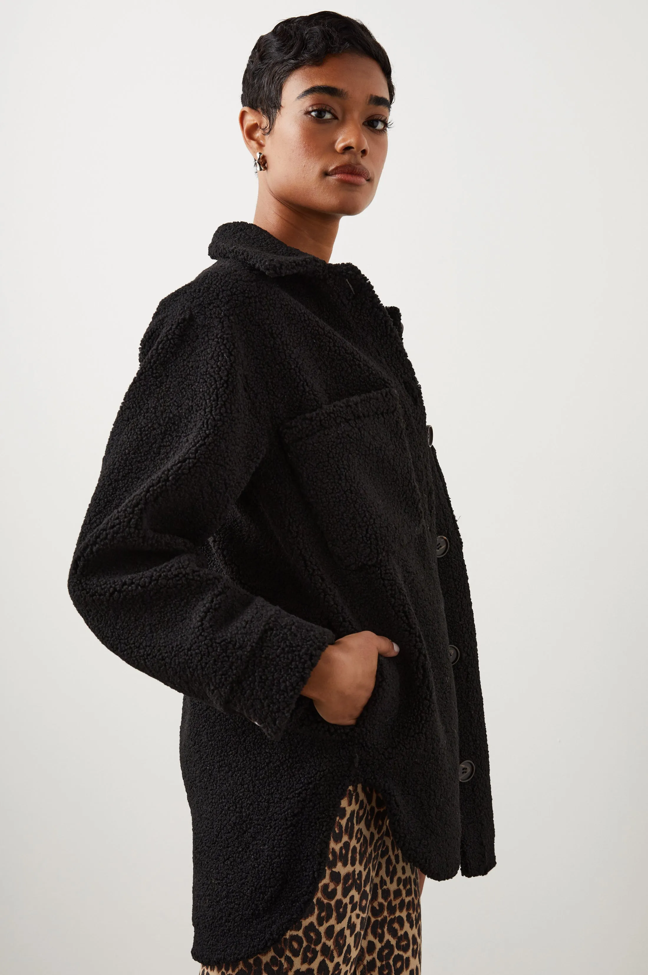 CONNIE SHIRT JACKET - BLACK TEDDY Rails