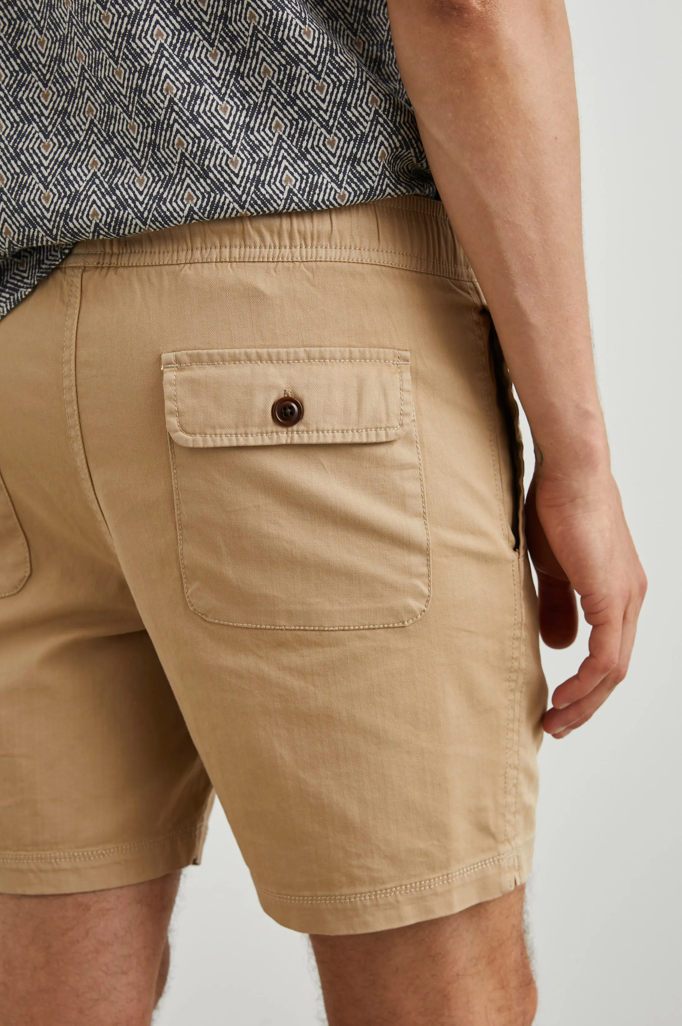 CRUZ SHORT - KHAKI Rails