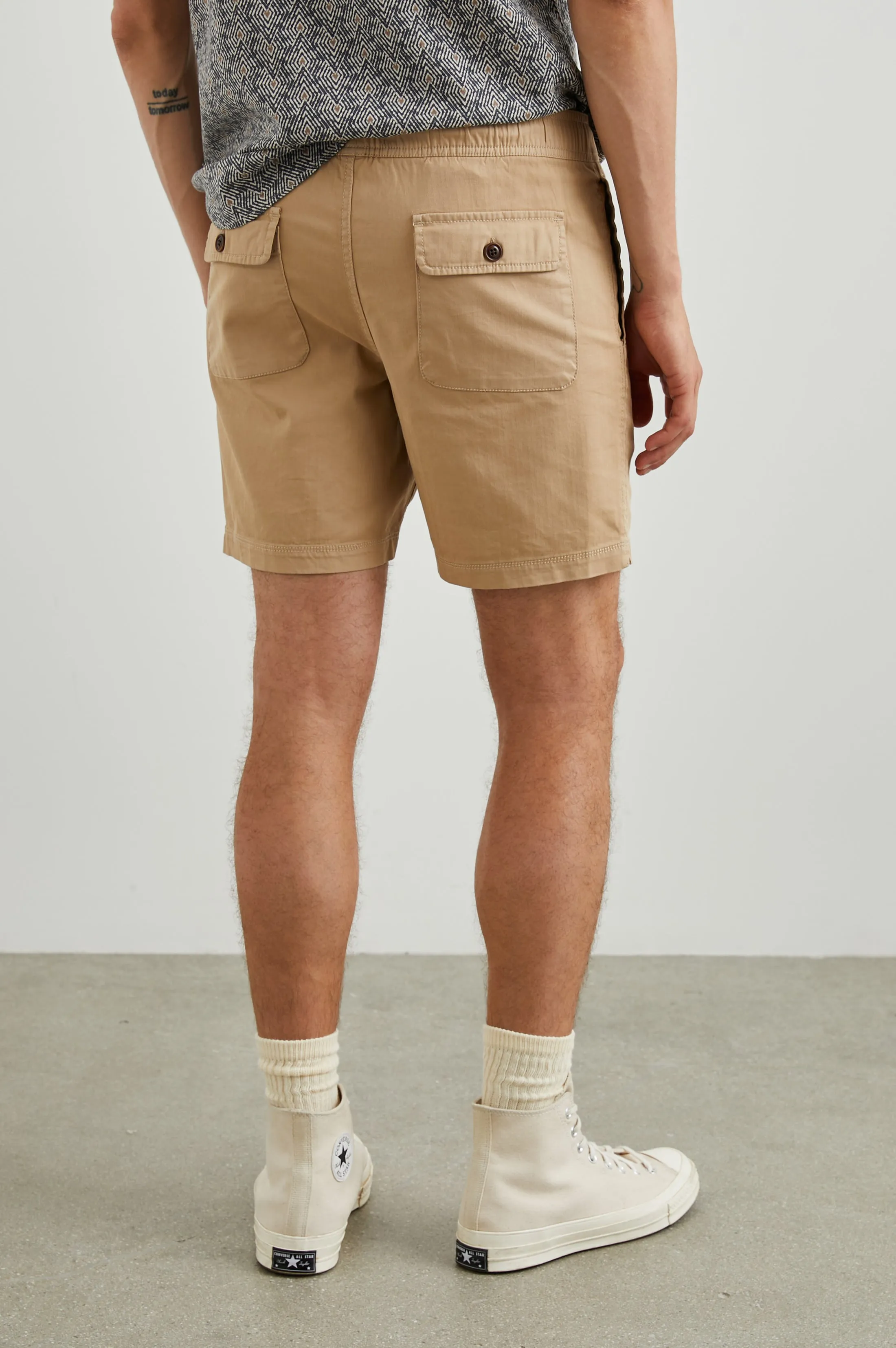 CRUZ SHORT - KHAKI Rails