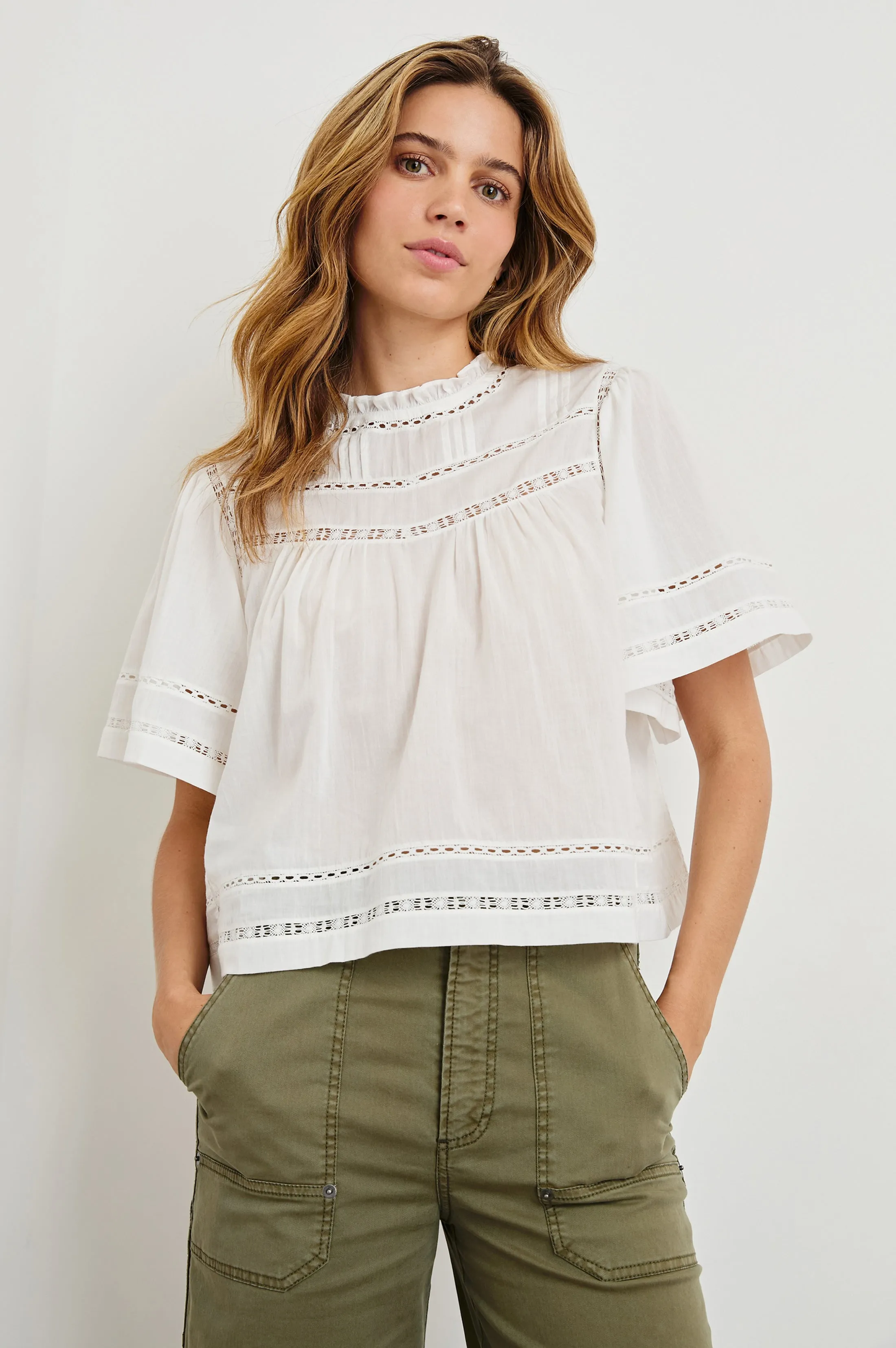 DAISY TOP - WHITE Rails