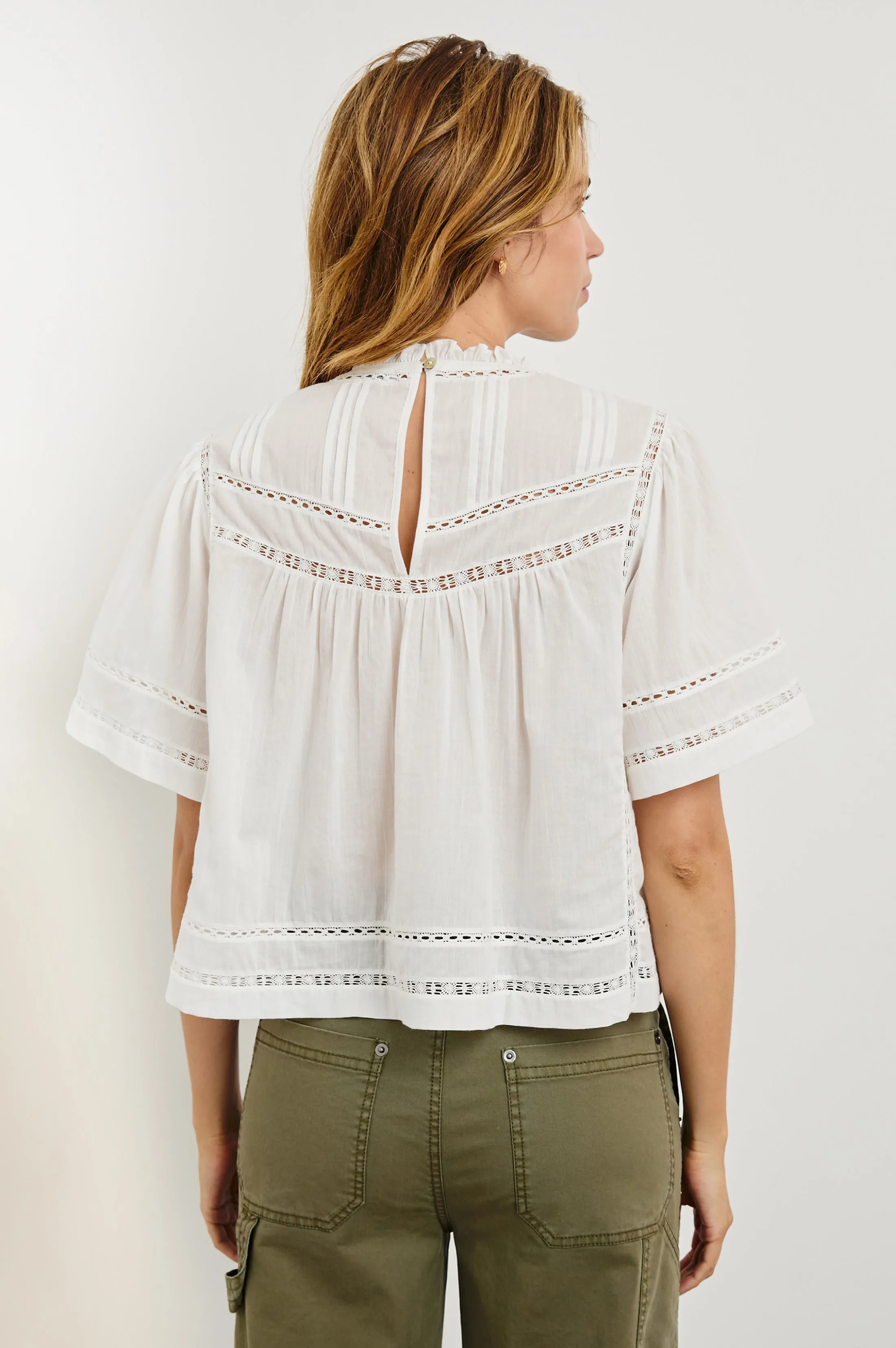 DAISY TOP - WHITE Rails