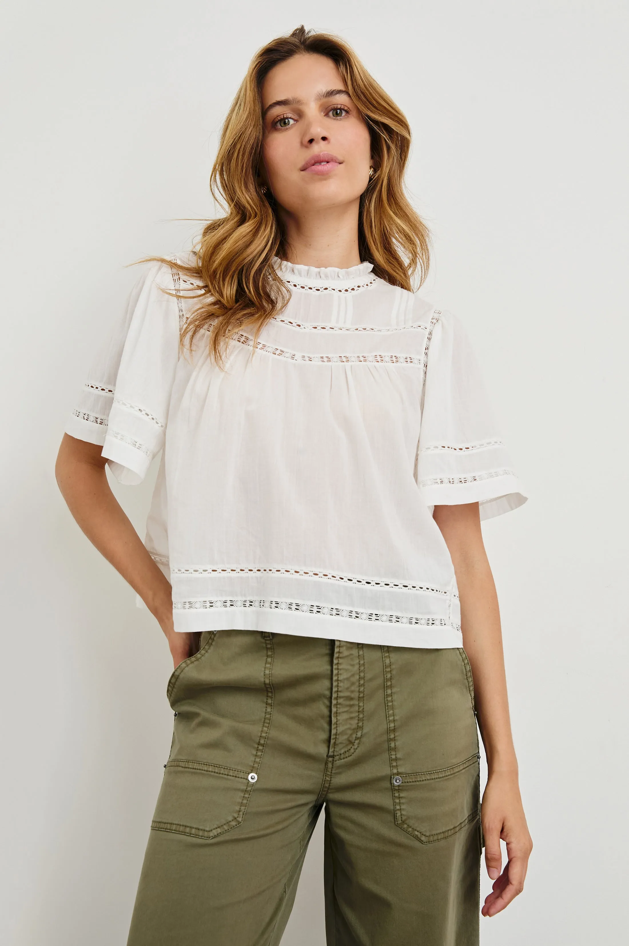 DAISY TOP - WHITE Rails