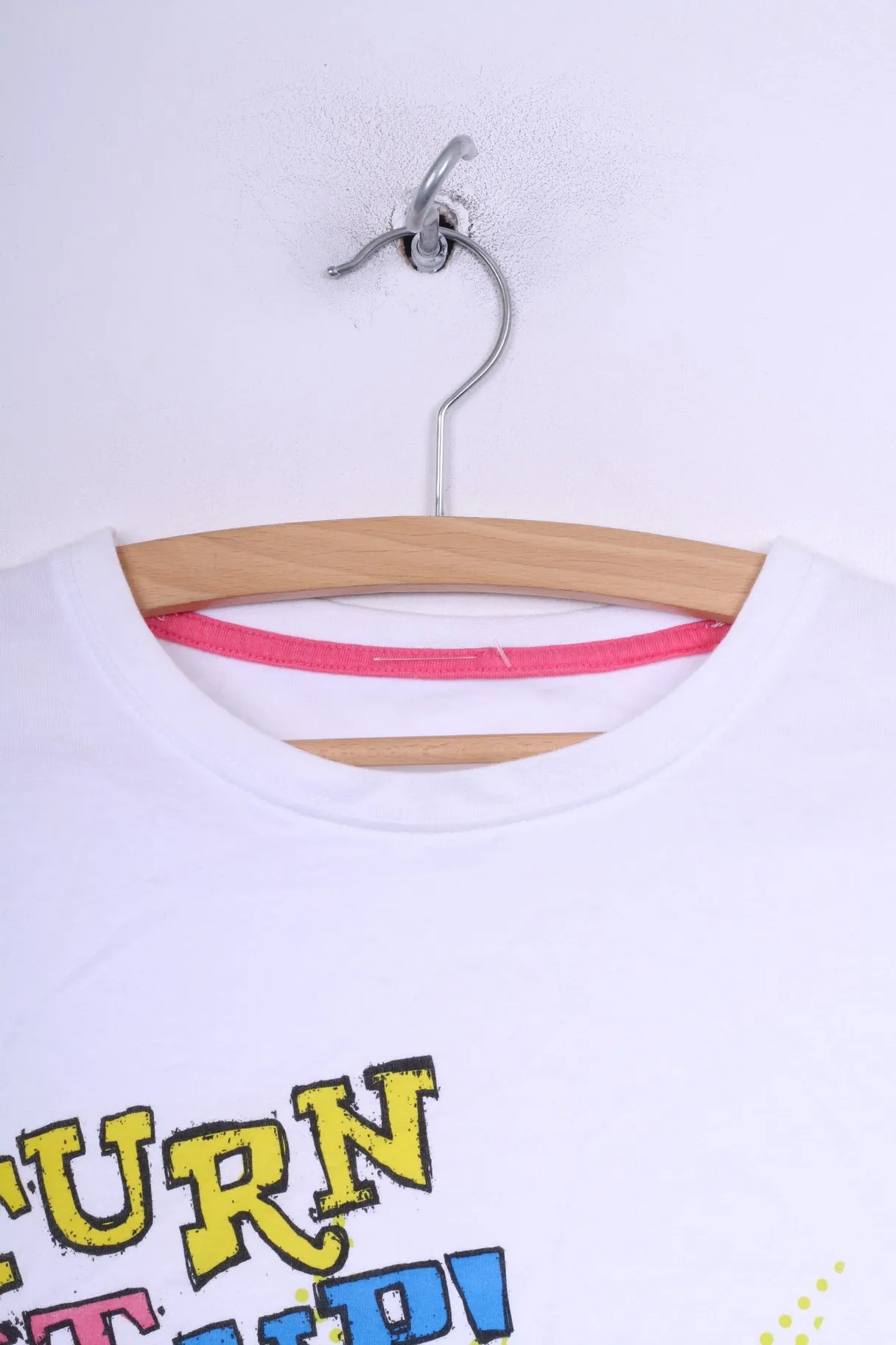 Dunnes Womens XS 31/32 T-Shirt Graphic White To Fit Chest Monkey Turn It Up!