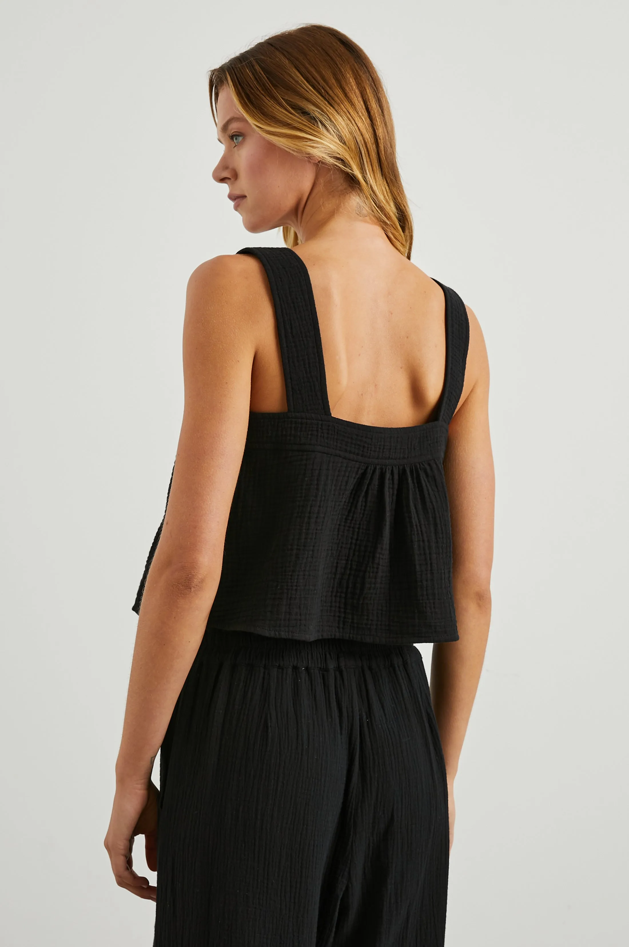ENYA TOP - BLACK GAUZE Rails