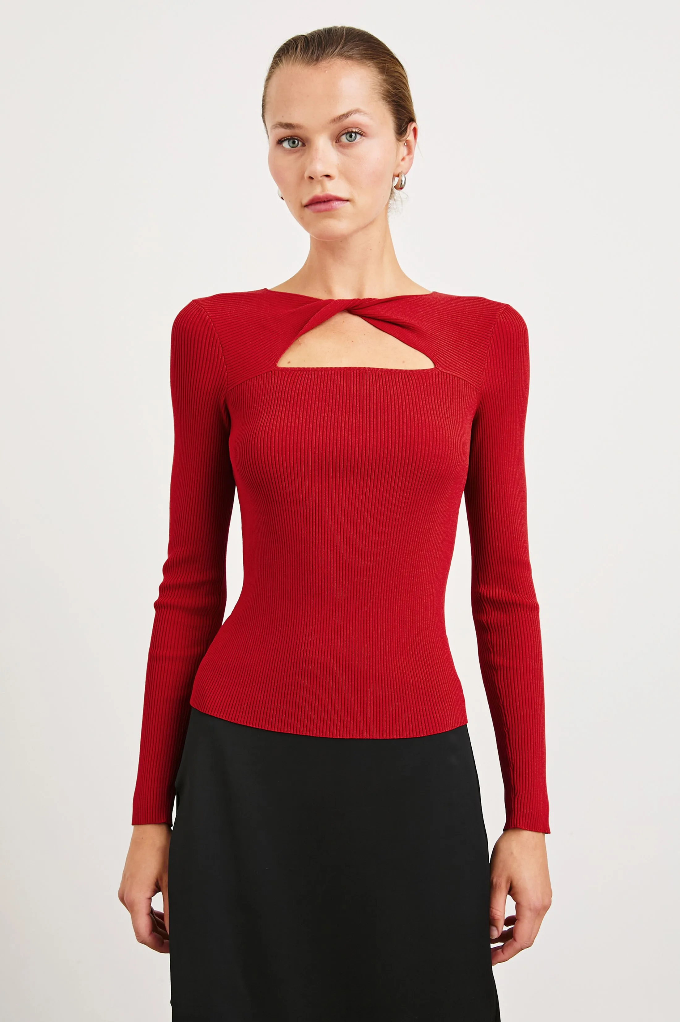 ERINA TOP - CHERRY Rails