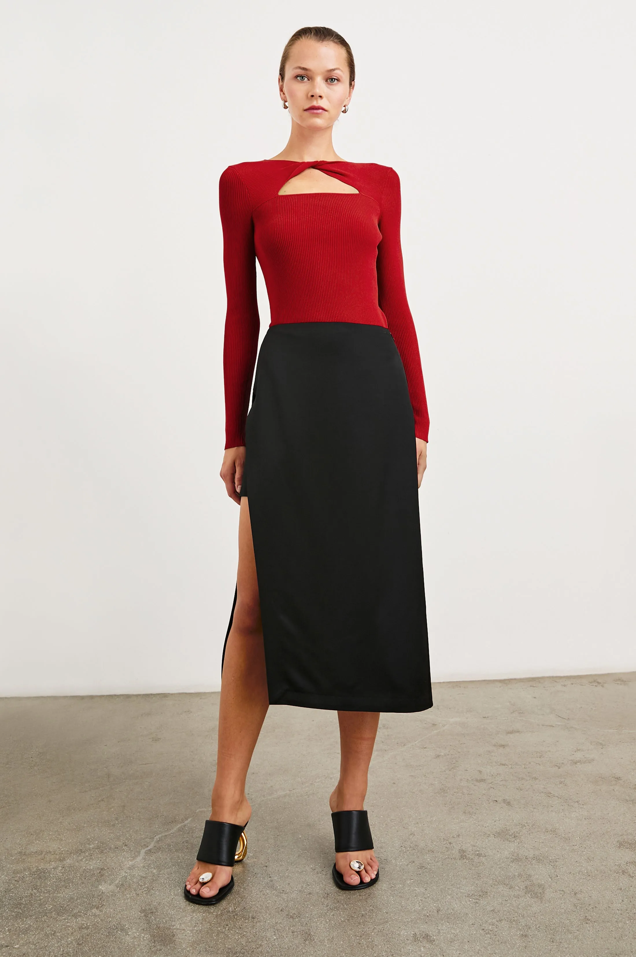 ERINA TOP - CHERRY Rails