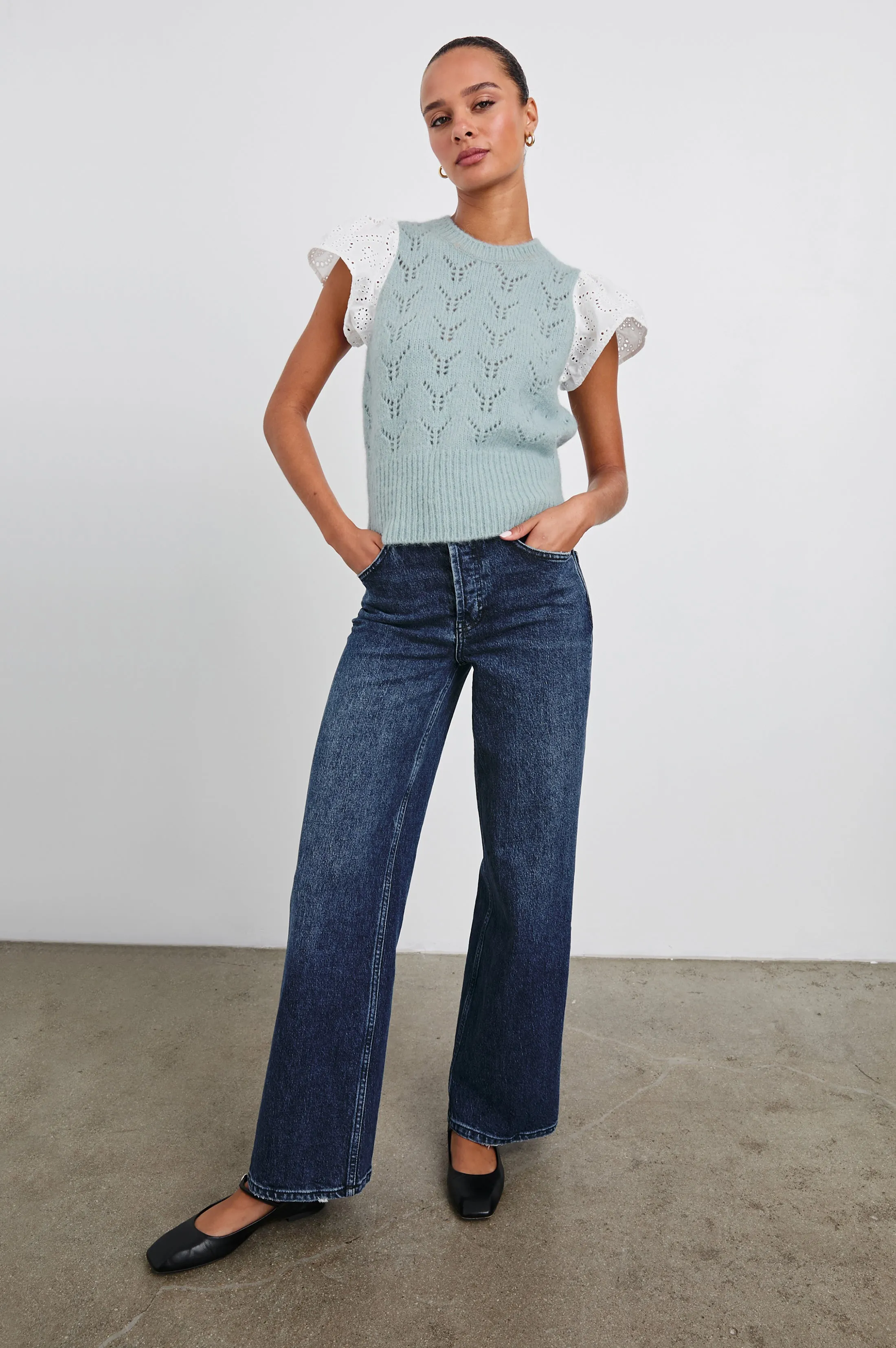 EVERLY TOP - SKY Rails
