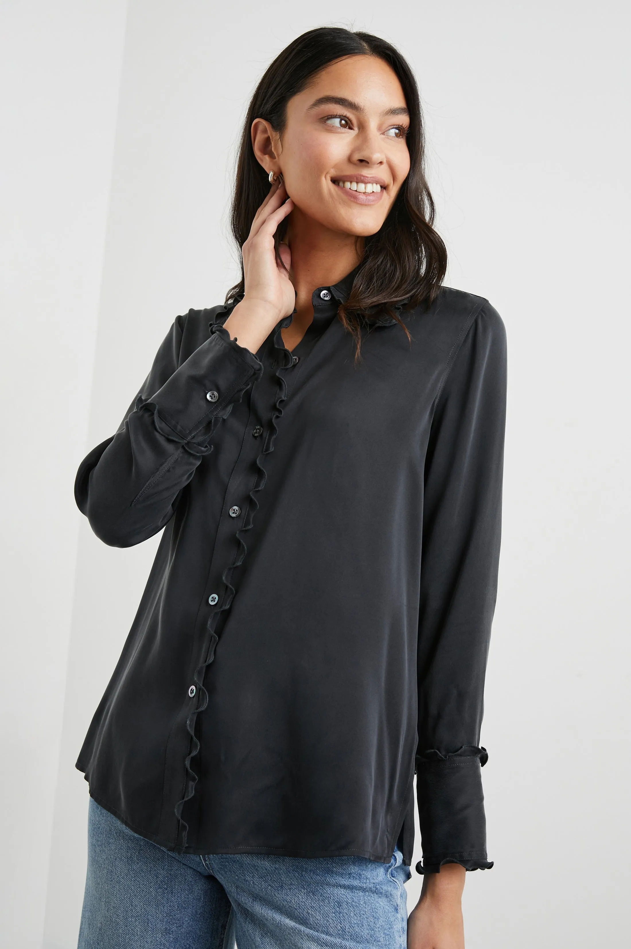 FIA SHIRT - BLACK Rails