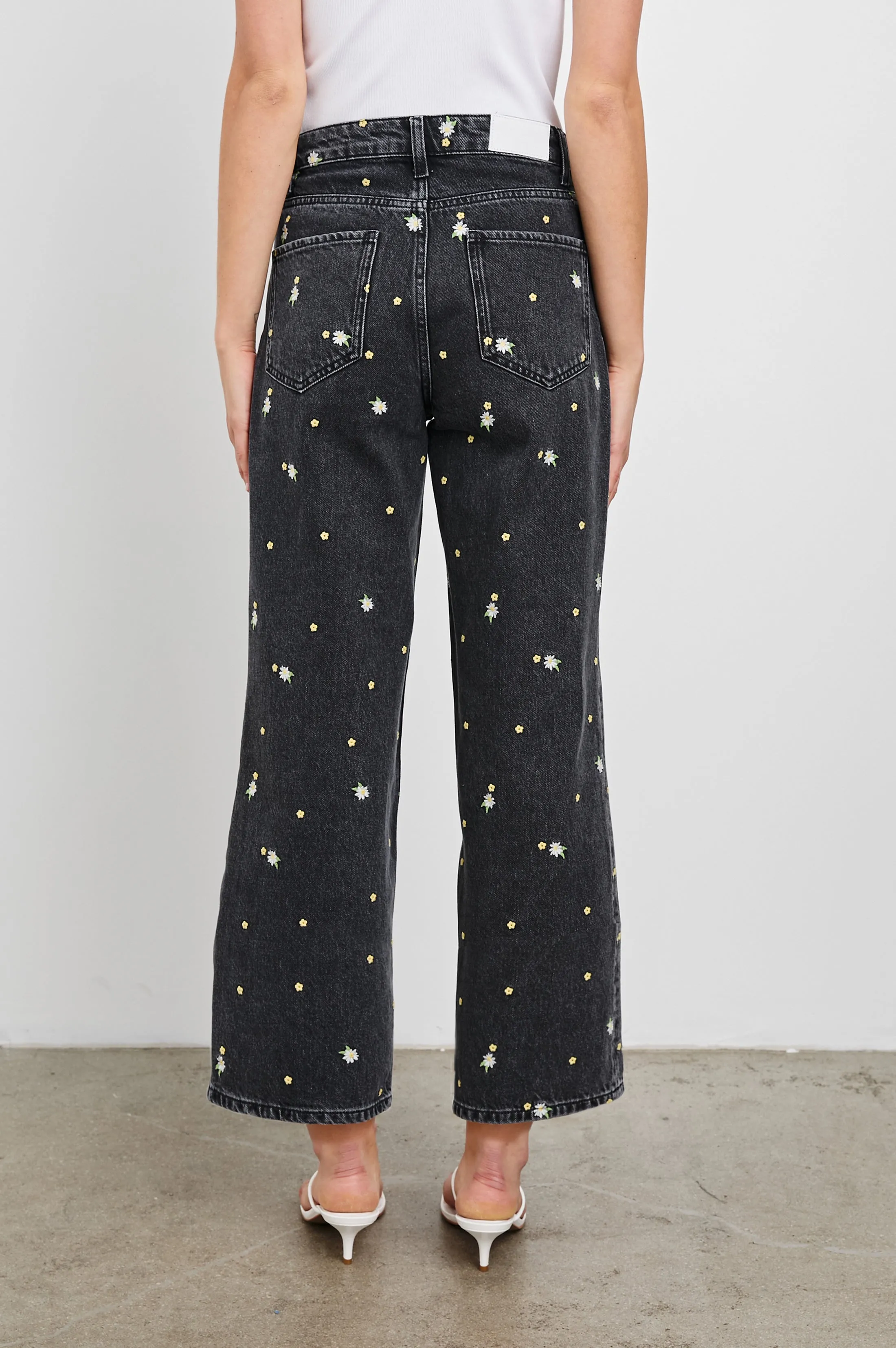 GETTY CROP WIDE LEG - ASH BLACK FLORAL Rails
