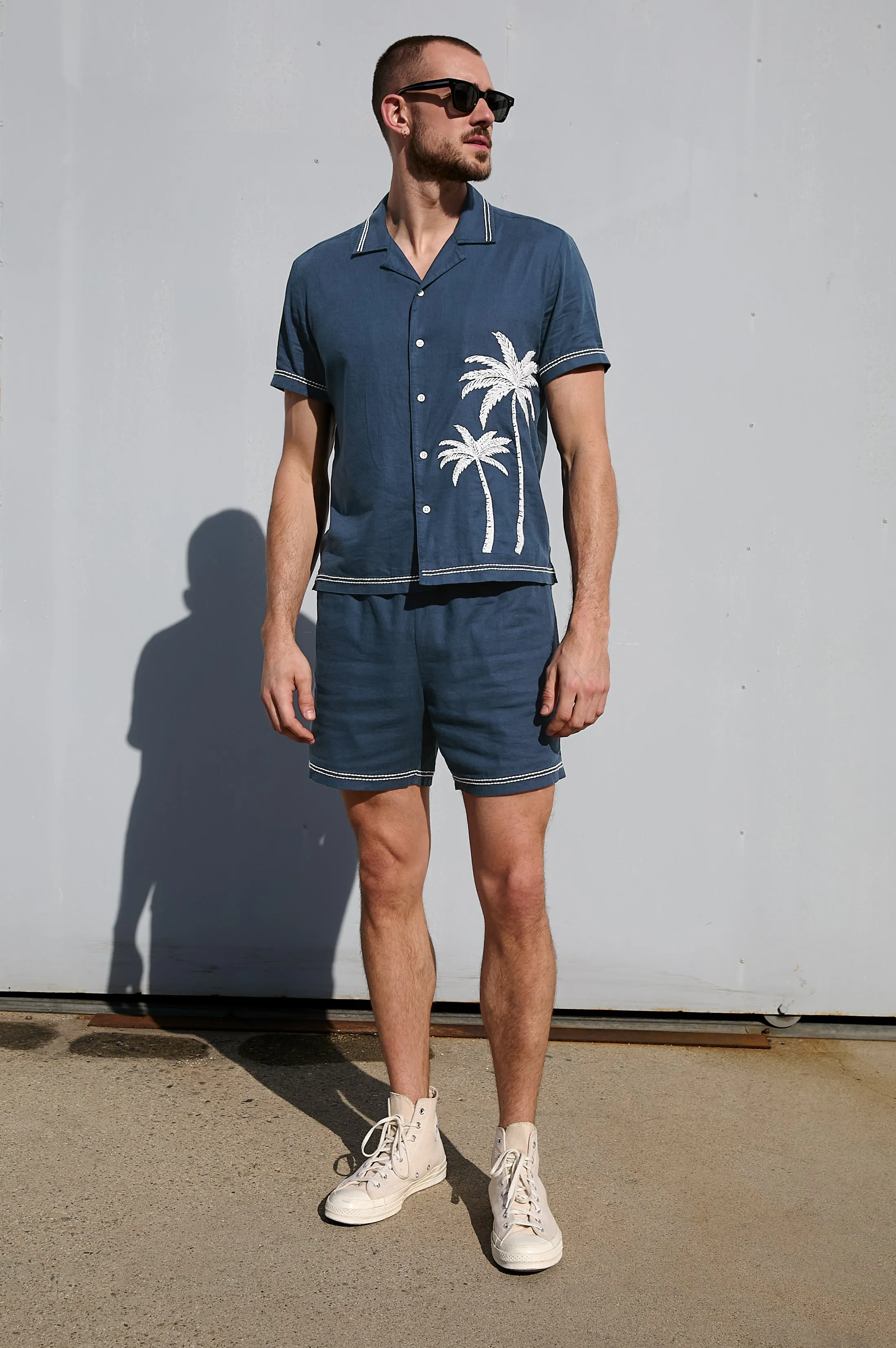 GIBSON SHIRT - NAVY WHITE PALM Rails