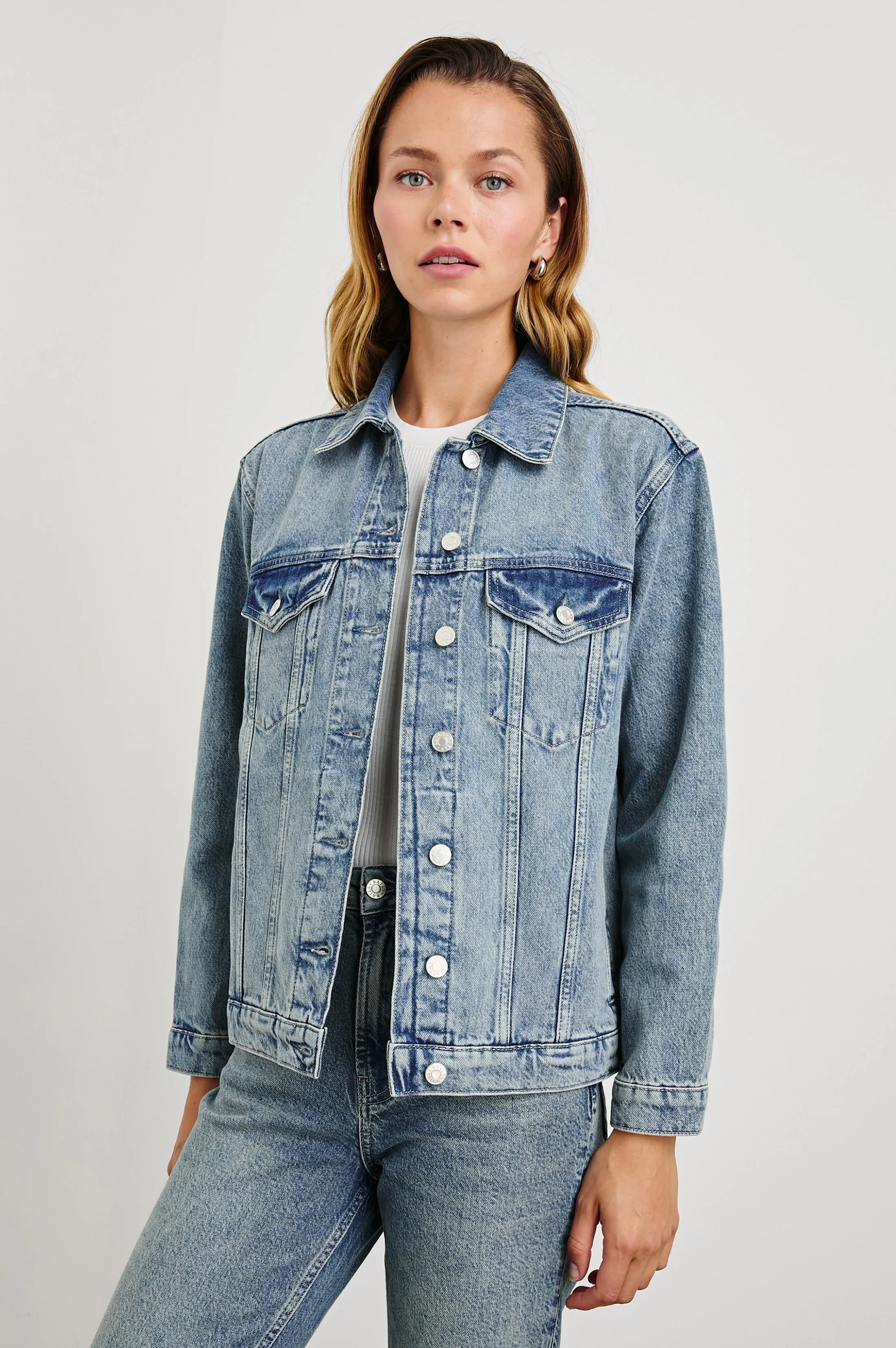 GROVE BOYFRIEND TRUCKER JACKET - EMBOSSED INDIGO Rails
