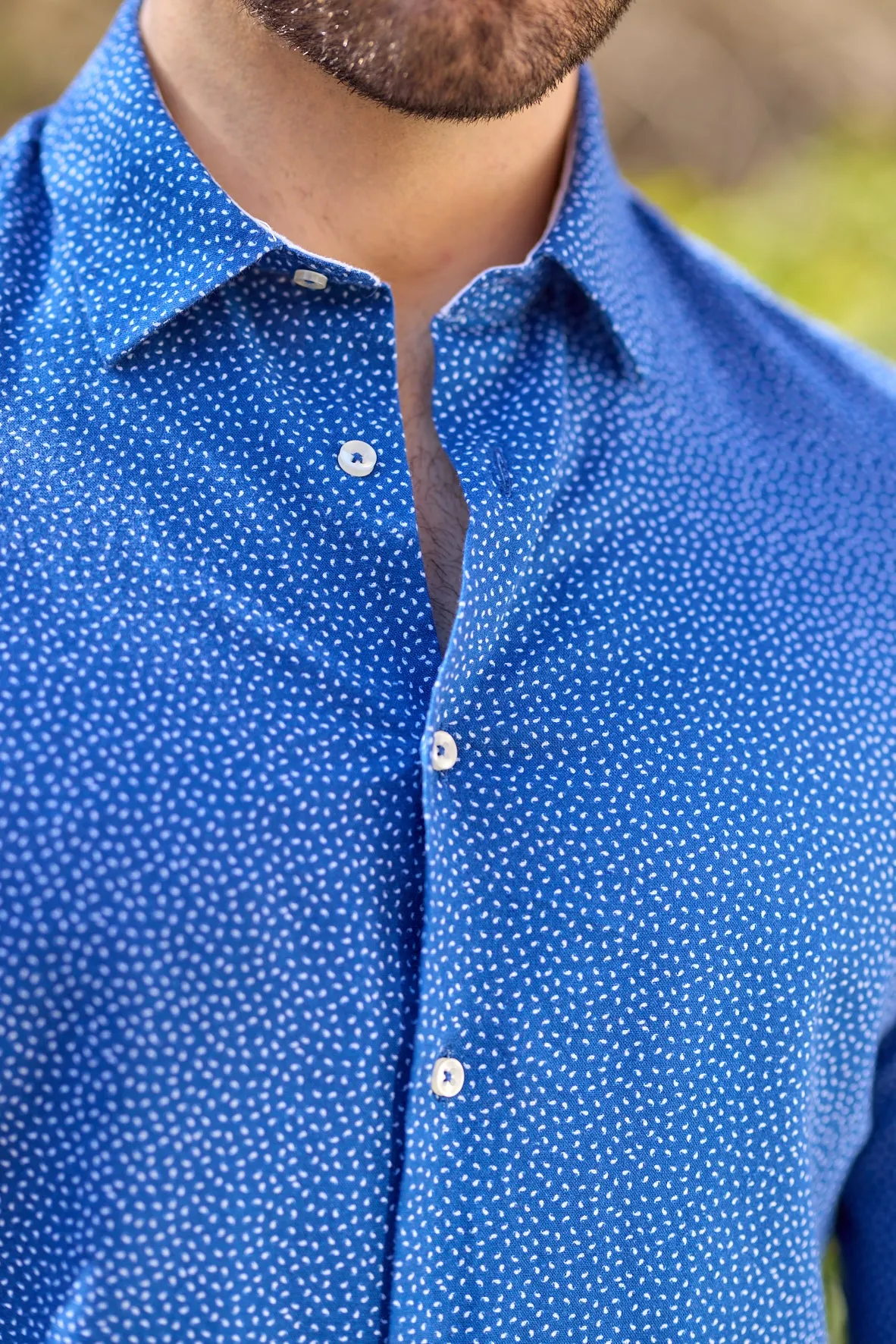 Gun Hill Mens Daimler Shirt - Blue/white dots