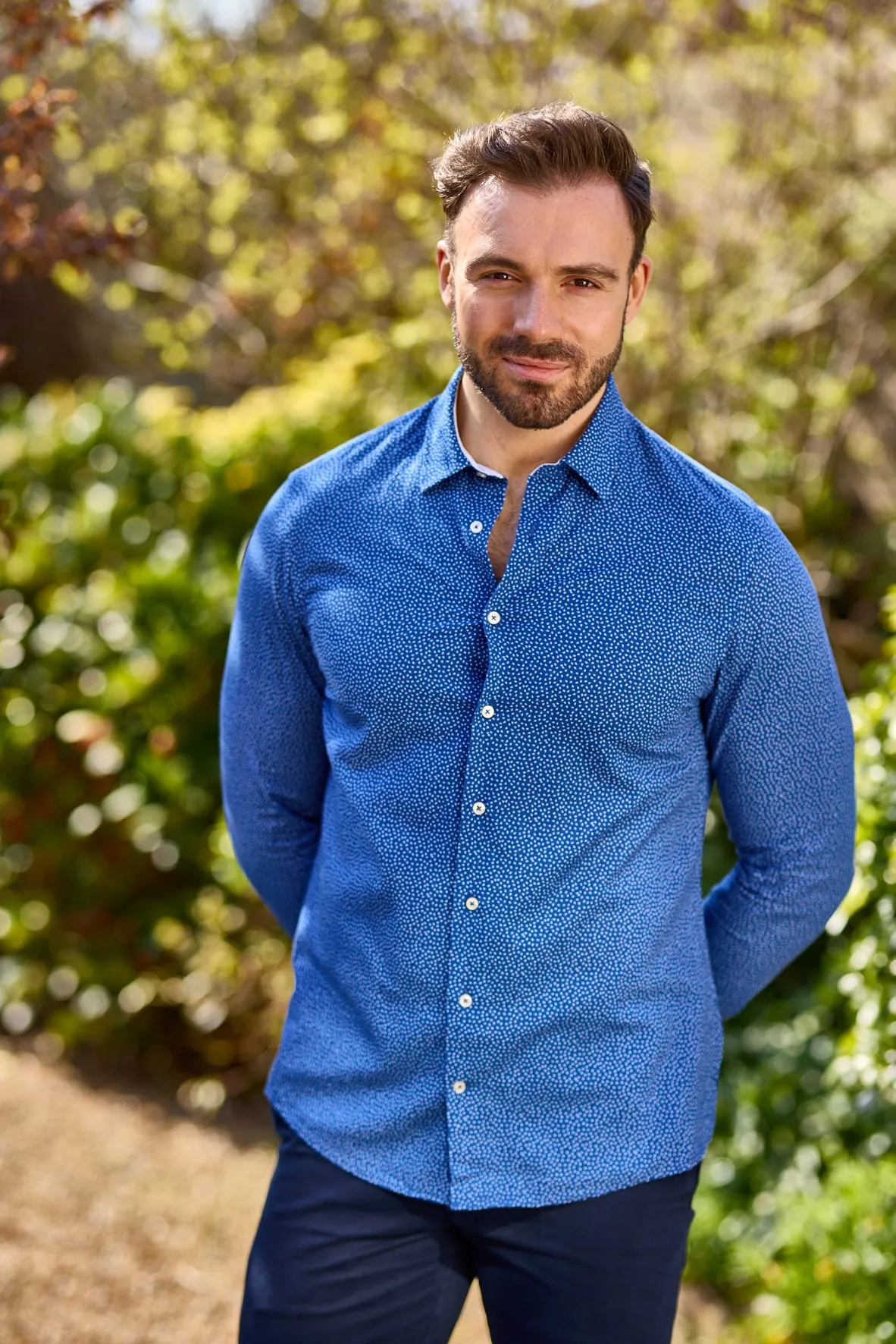 Gun Hill Mens Daimler Shirt - Blue/white dots