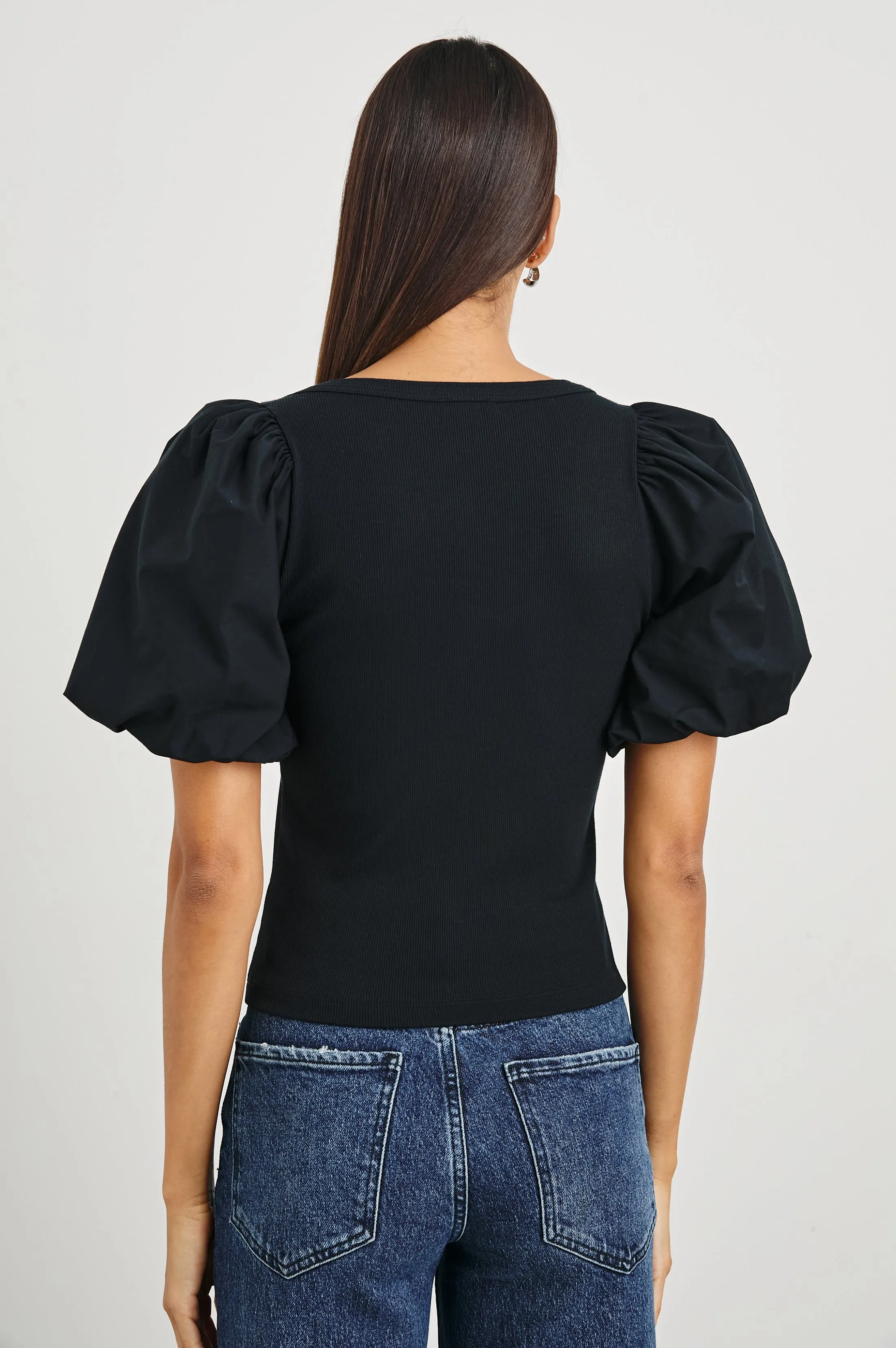 HALLIE TOP - BLACK Rails