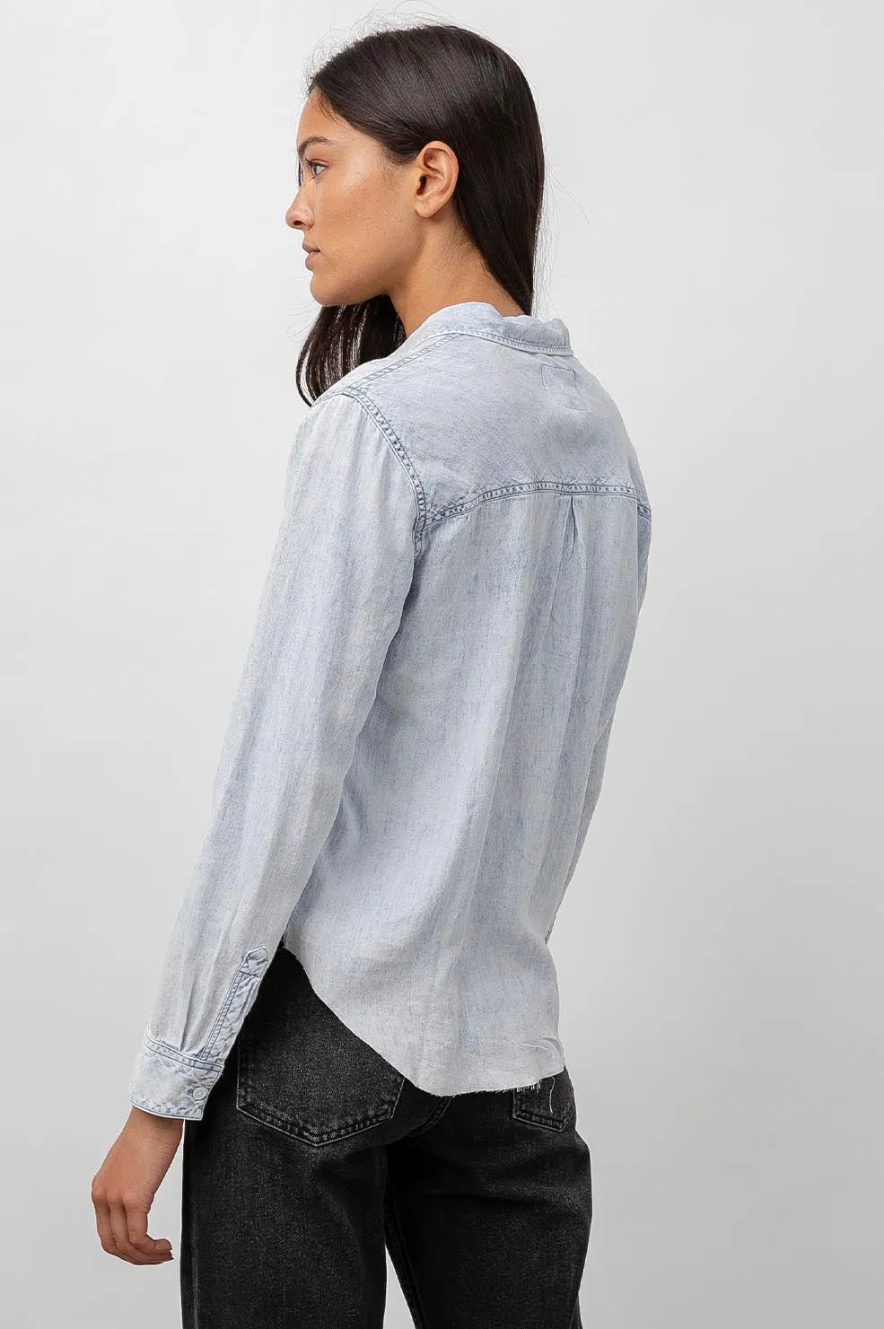INGRID RAW HEM SHIRT - LIGHT ACID WASH Rails