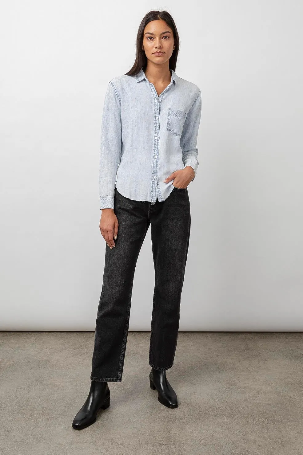 INGRID RAW HEM SHIRT - LIGHT ACID WASH Rails