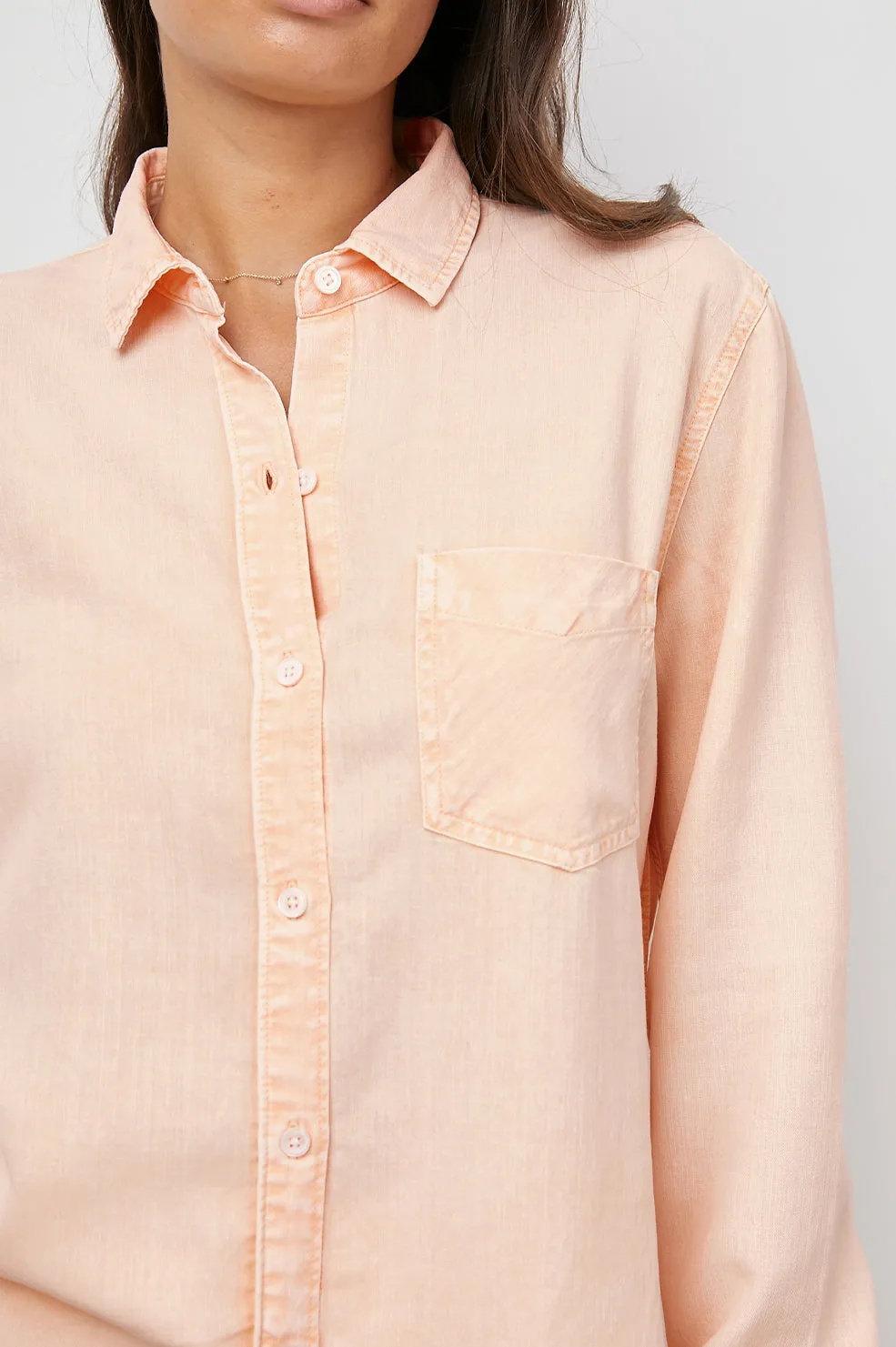 INGRID RAW HEM SHIRT - PEACH ACID WASH Rails