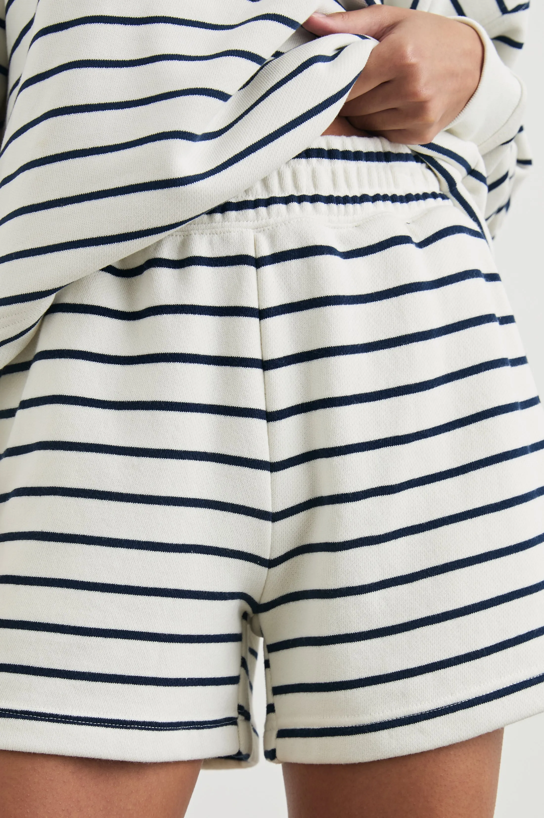 JANE SHORT - SAILOR STRIPE NAVY Rails