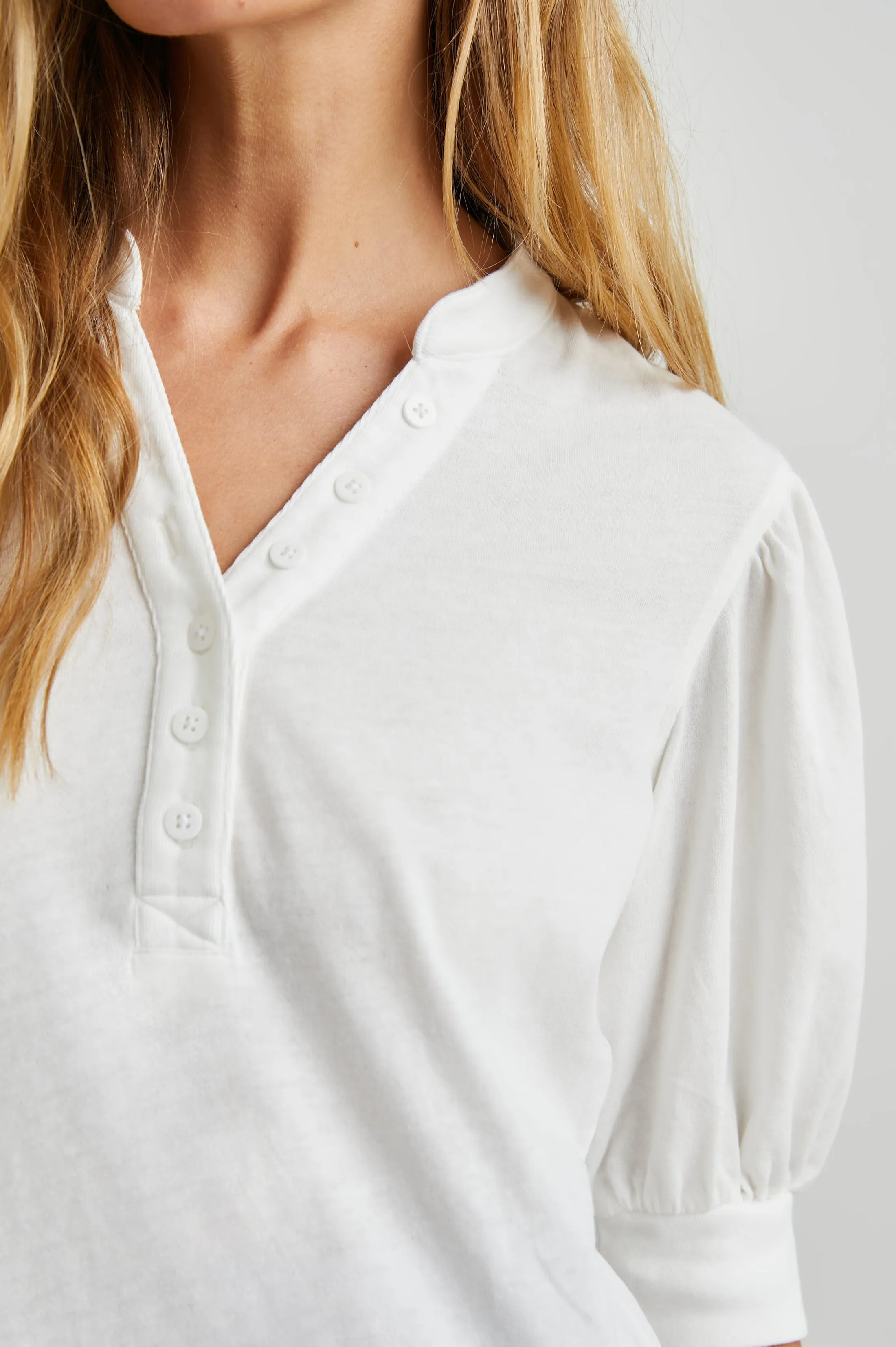 JEWEL TOP - WHITE Rails