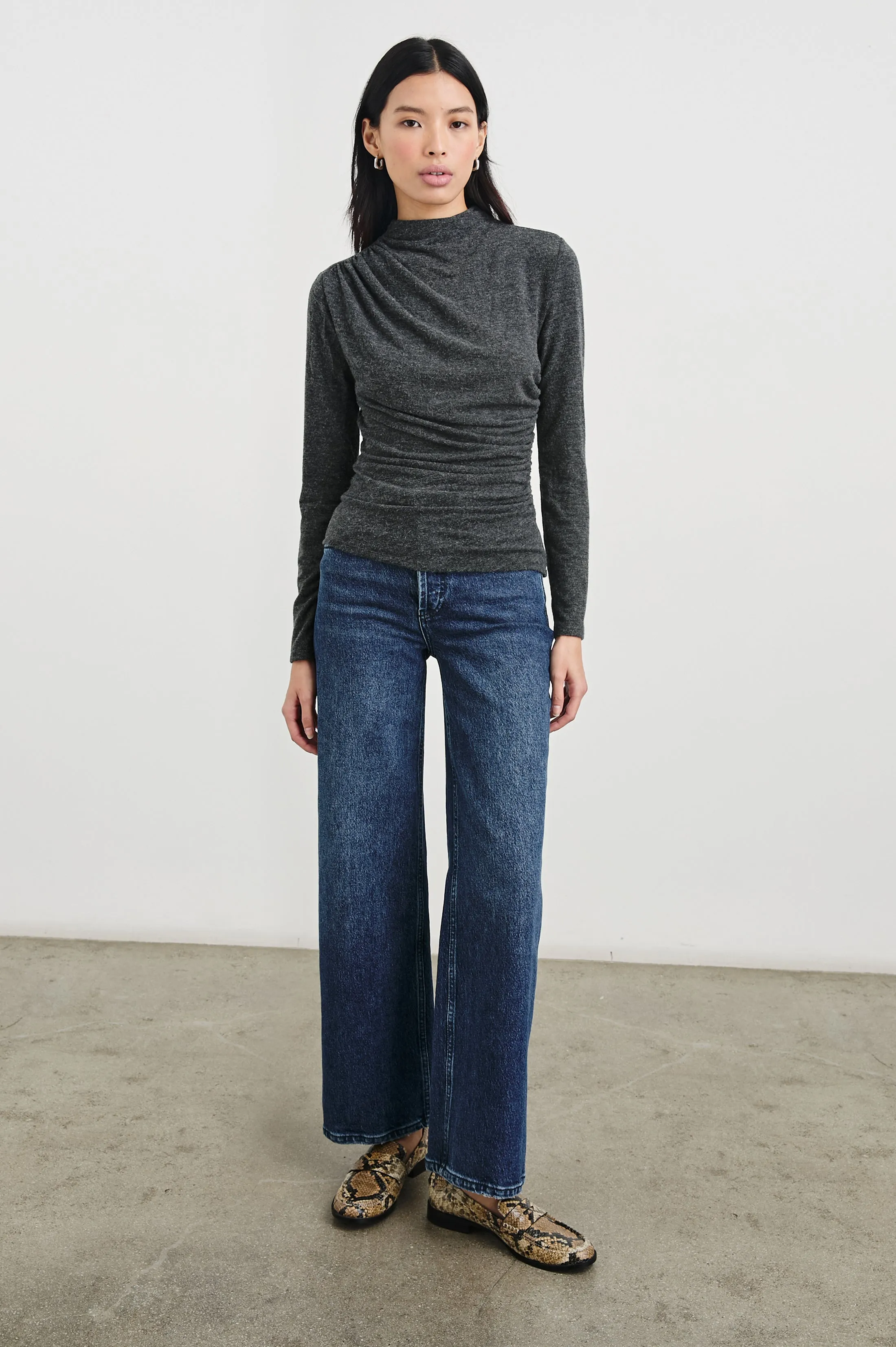 JOELLE TOP - CHARCOAL Rails