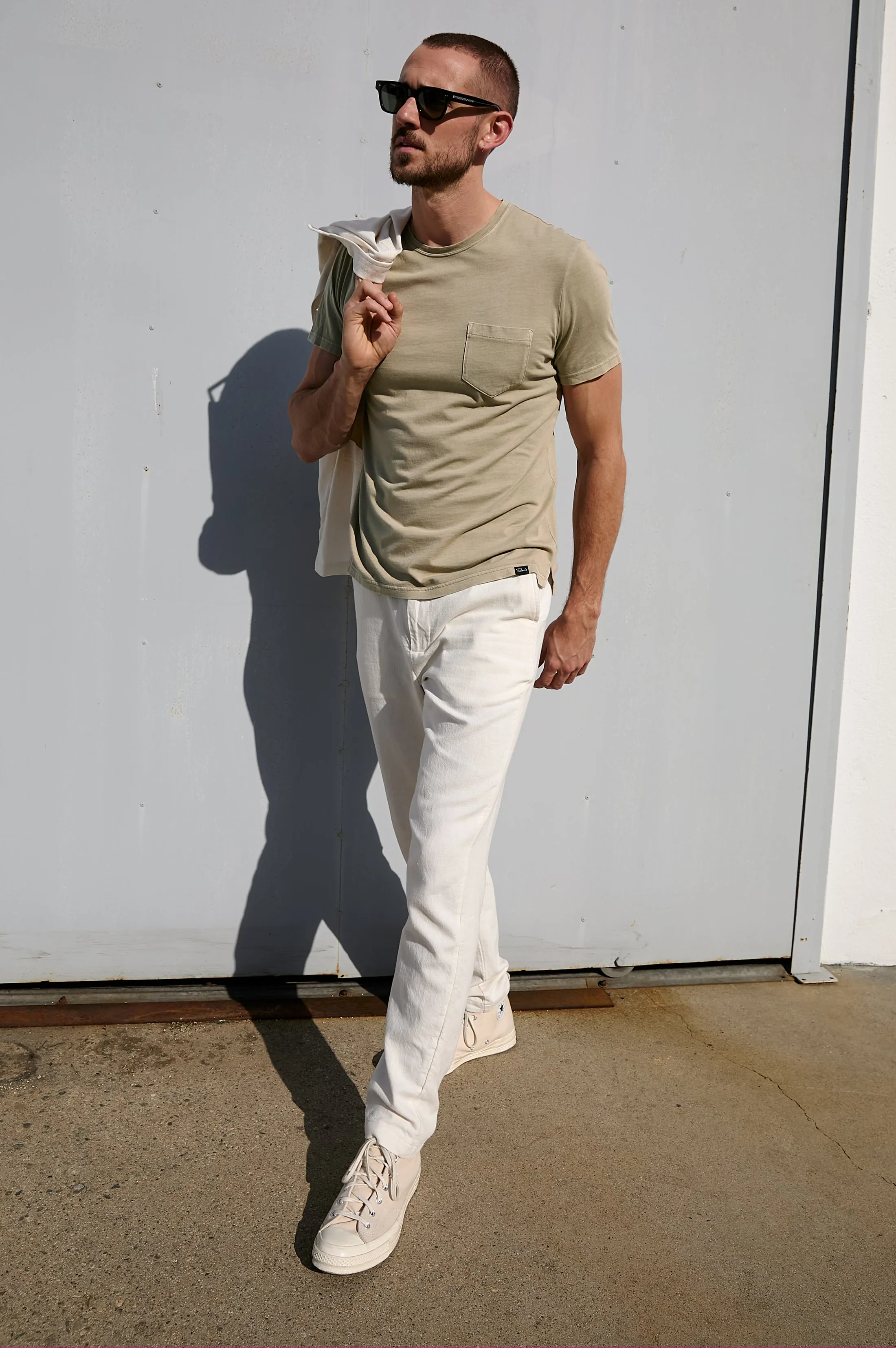 JOHNNY T-SHIRT - DESERT SAND Rails