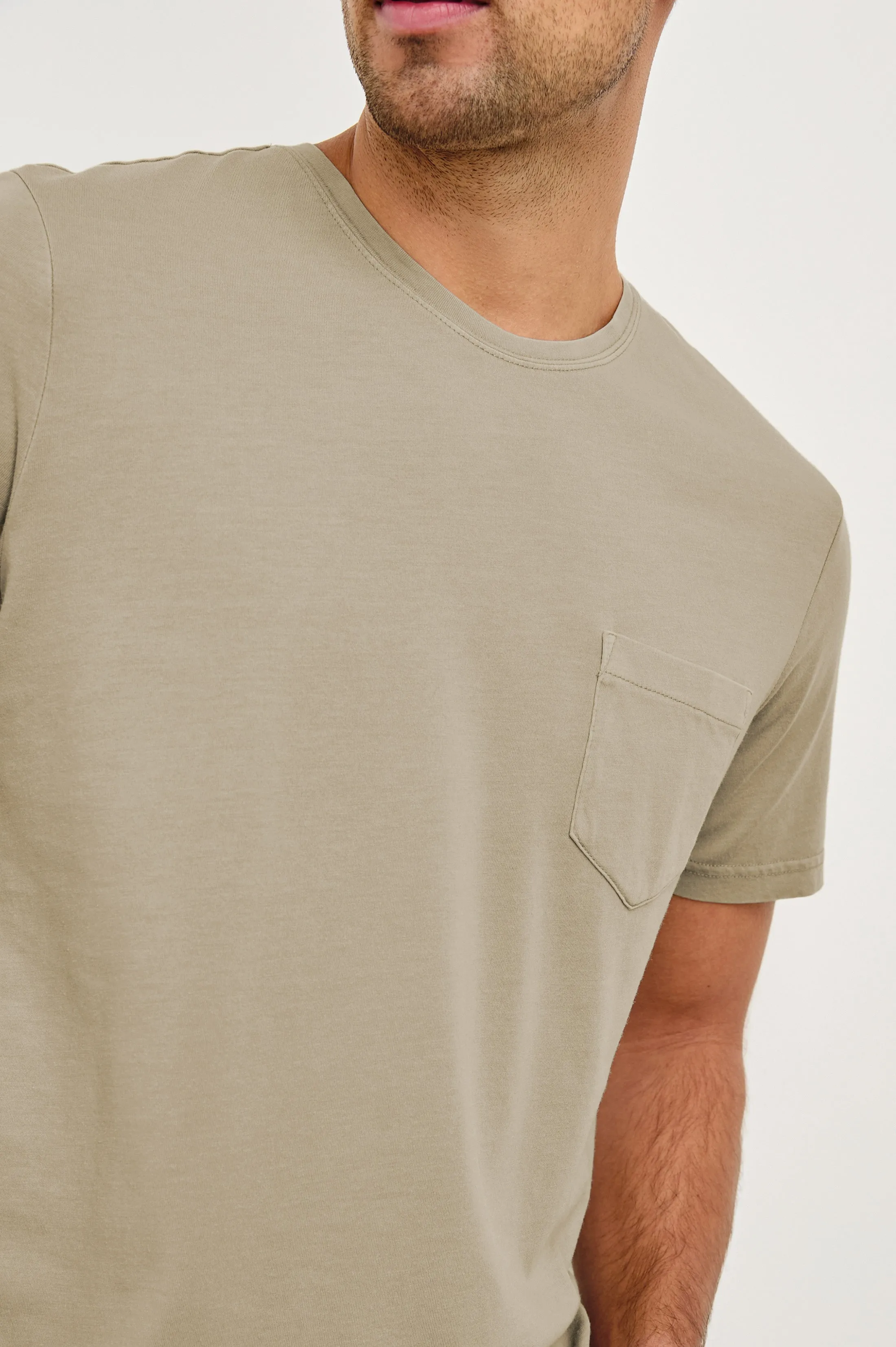 JOHNNY T-SHIRT - DESERT SAND Rails