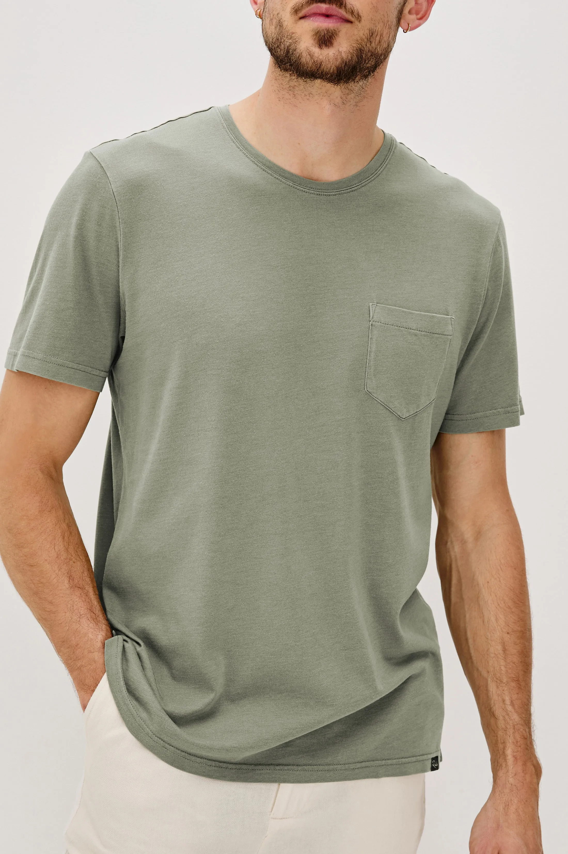 JOHNNY T-SHIRT - OLIVE Rails