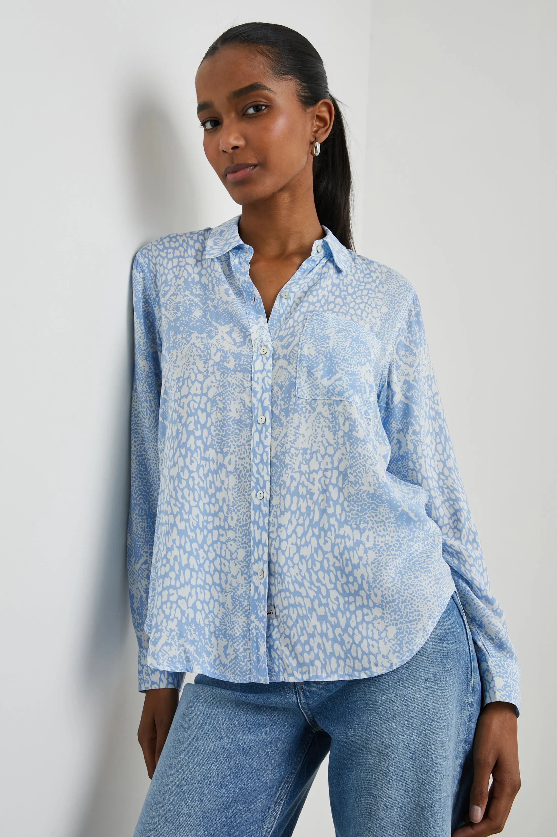 JOSEPHINE SHIRT - AQUA MIXED ANIMALS Rails
