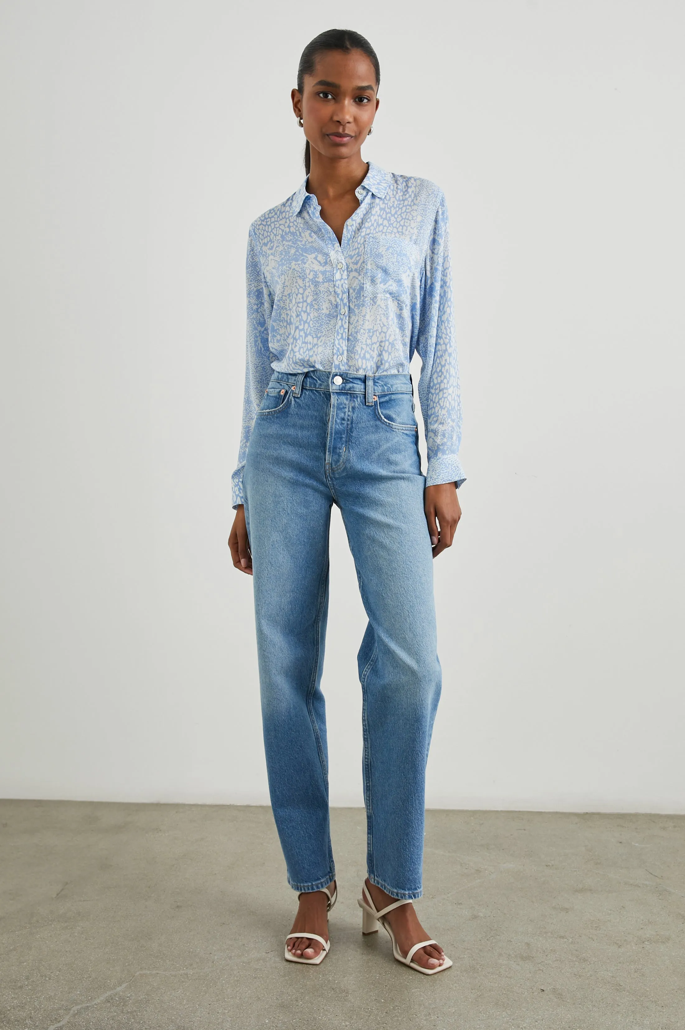 JOSEPHINE SHIRT - AQUA MIXED ANIMALS Rails