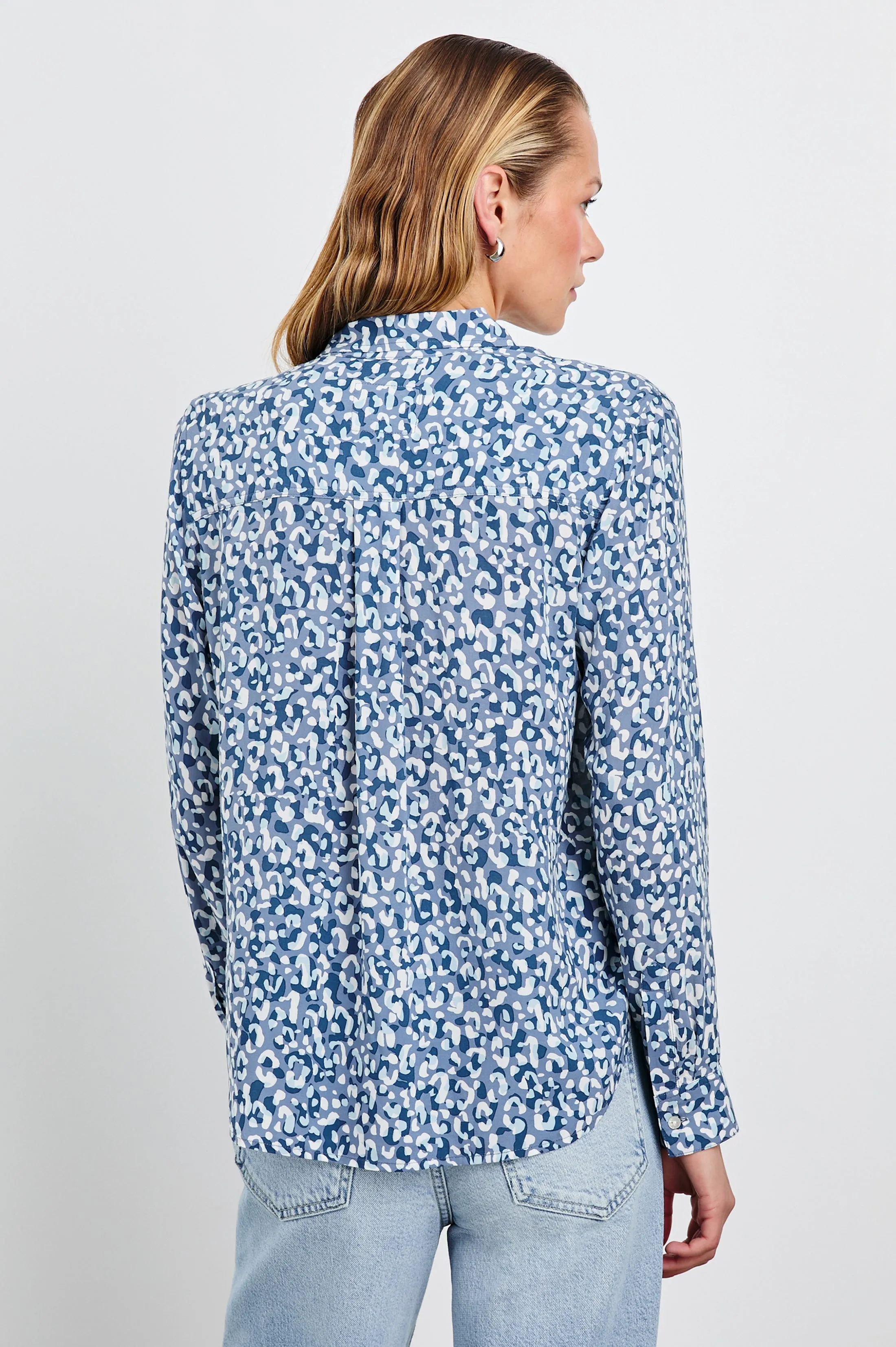 JOSEPHINE SHIRT - BLUE MIXED CHEETAH Rails